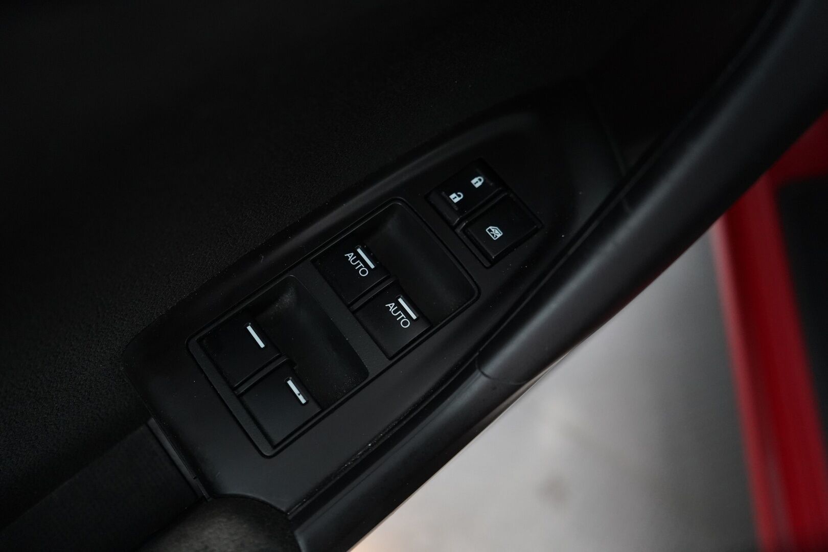 Honda Accord 2010 4D 2,0 Comfort - *Koukku / Lohko / Kahdet renkaat*