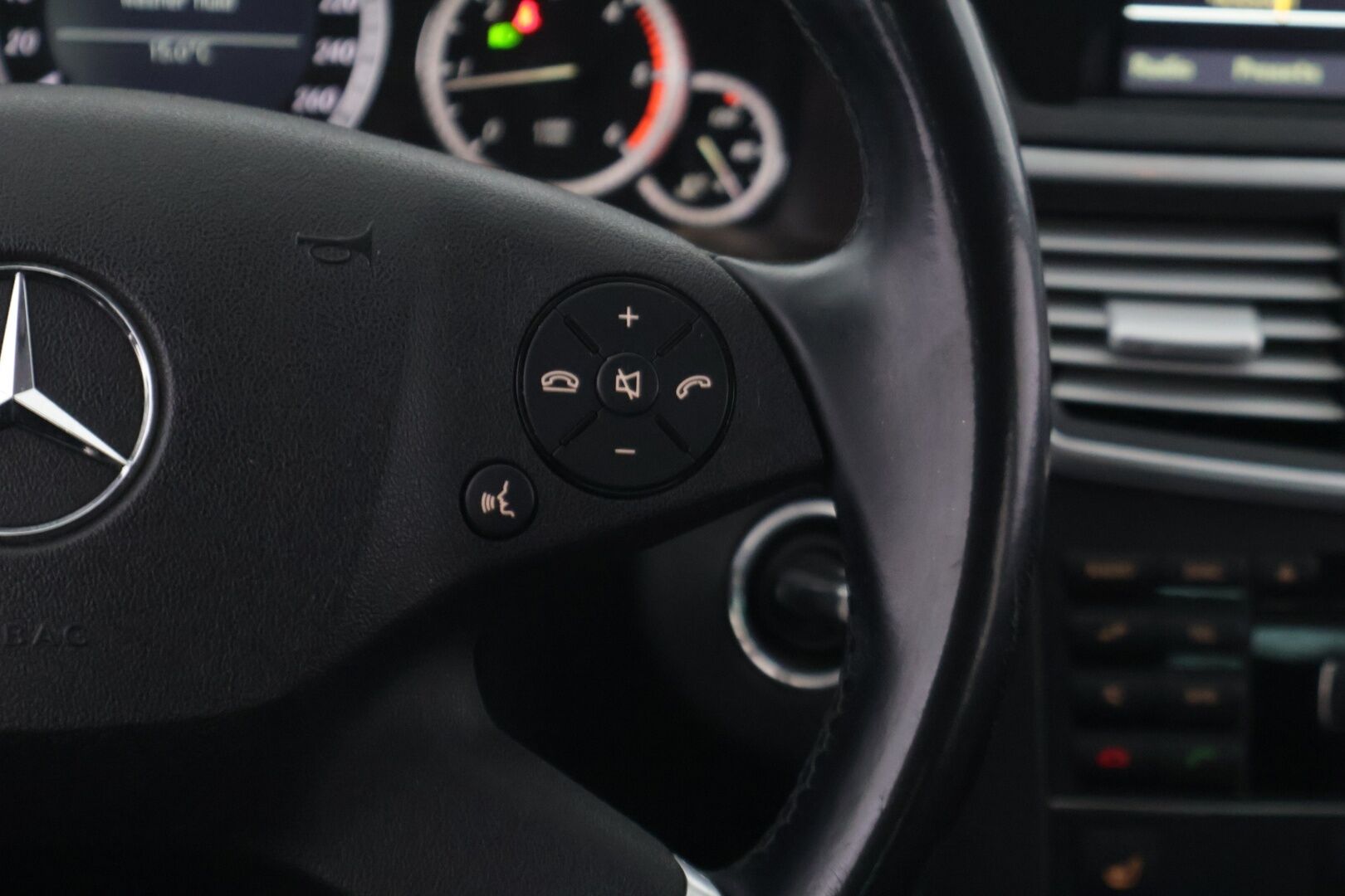 Mercedes-Benz E 2009 250 CDI Business ** YritysOutlet - Myydään vain yrityksille ** / Manuaali! / Vähän ajettu! / Ketju vaihdettu!