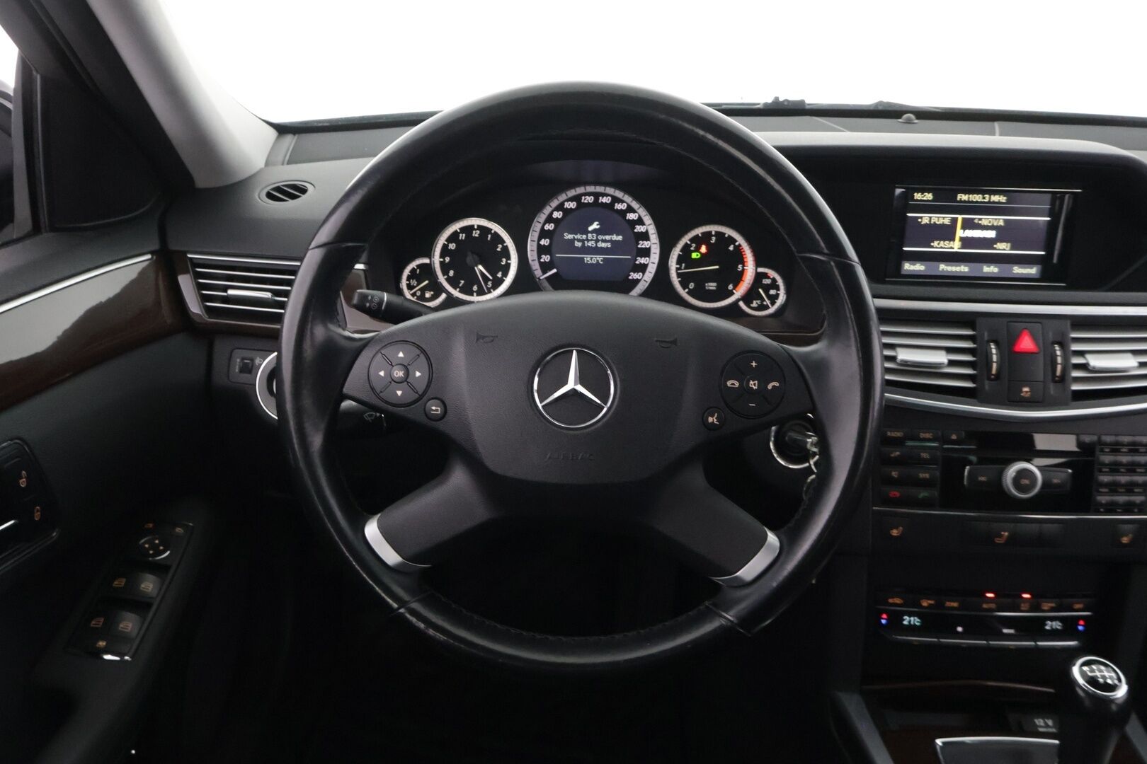 Mercedes-Benz E 2009 250 CDI Business ** YritysOutlet - Myydään vain yrityksille ** / Manuaali! / Vähän ajettu! / Ketju vaihdettu!