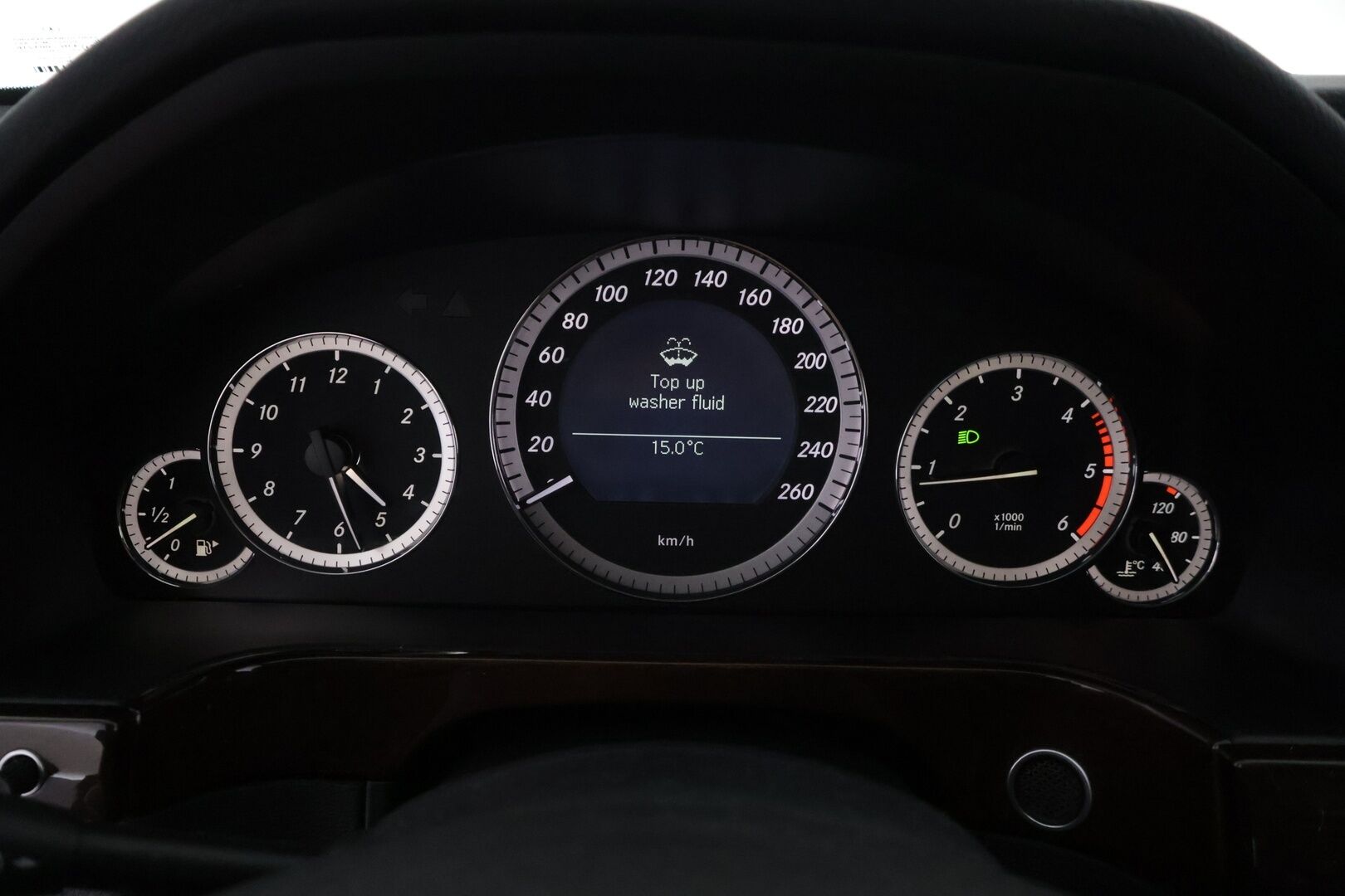 Mercedes-Benz E 2009 250 CDI Business ** YritysOutlet - Myydään vain yrityksille ** / Manuaali! / Vähän ajettu! / Ketju vaihdettu!