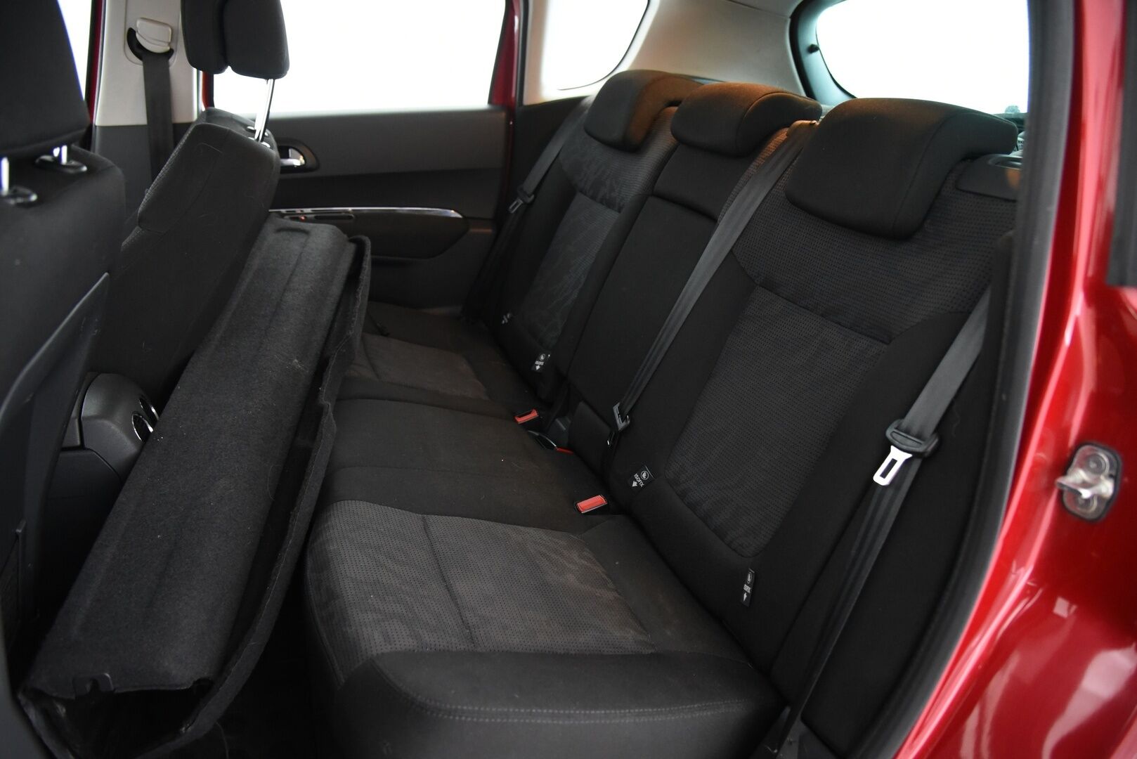 Peugeot 3008 2009 Premium HDi 110 FAP / Myydään huutokaupat.com:issa!