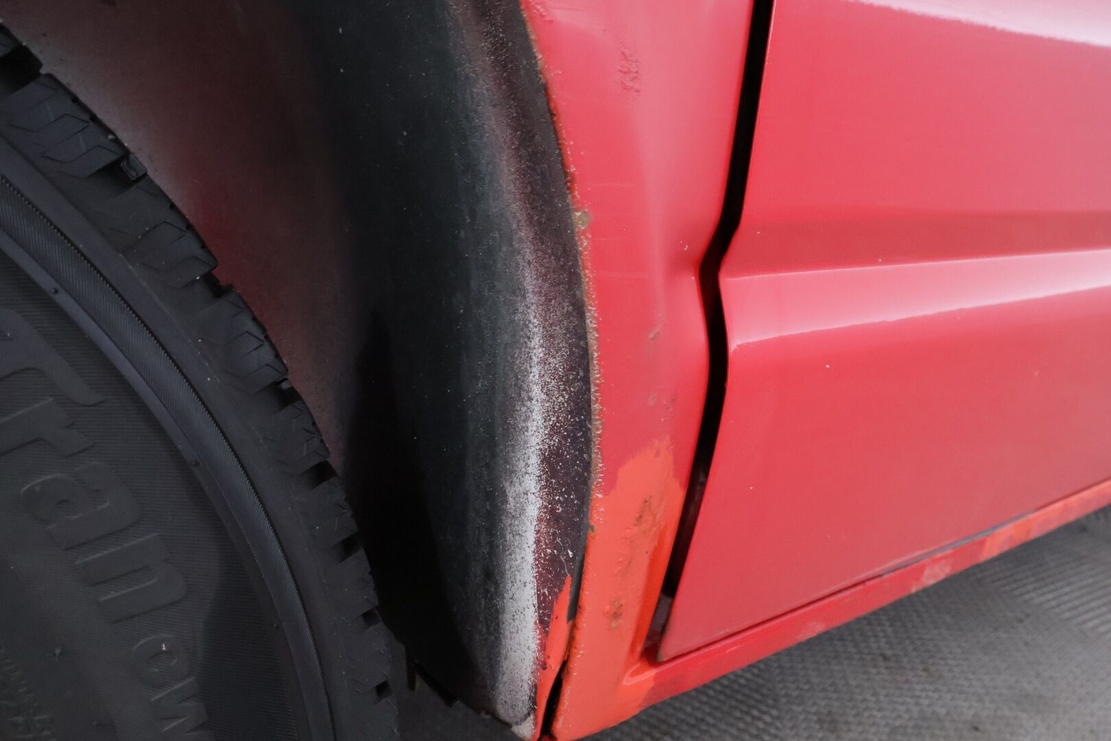 Volkswagen Transporter 2006 - YritysOutlet - Myydään vain yrityksille - - YritysOutlet - Myydään vain yrityksille / PITKÄ LEIMA!