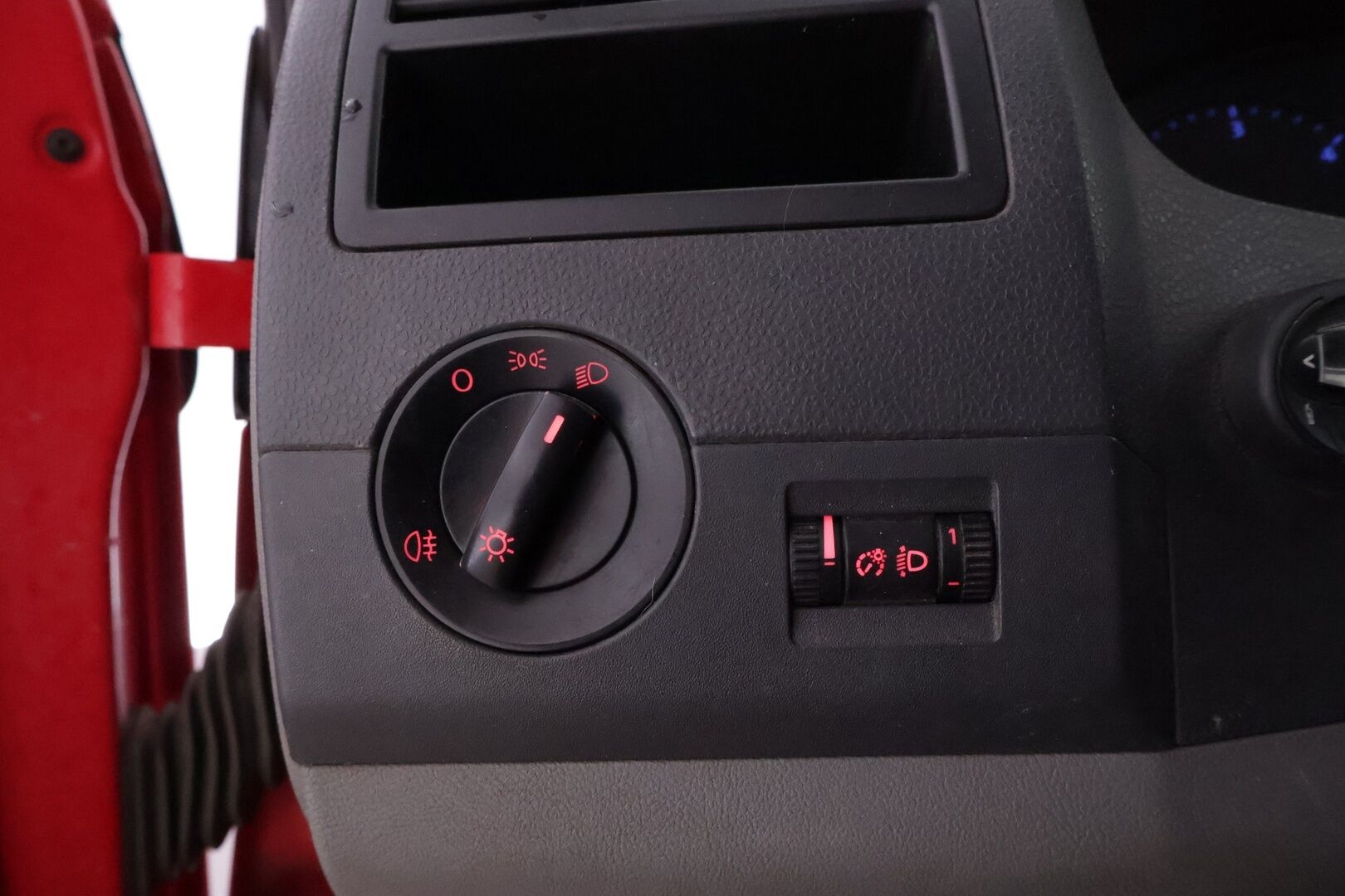 Volkswagen Transporter 2006 - YritysOutlet - Myydään vain yrityksille - - YritysOutlet - Myydään vain yrityksille / PITKÄ LEIMA!