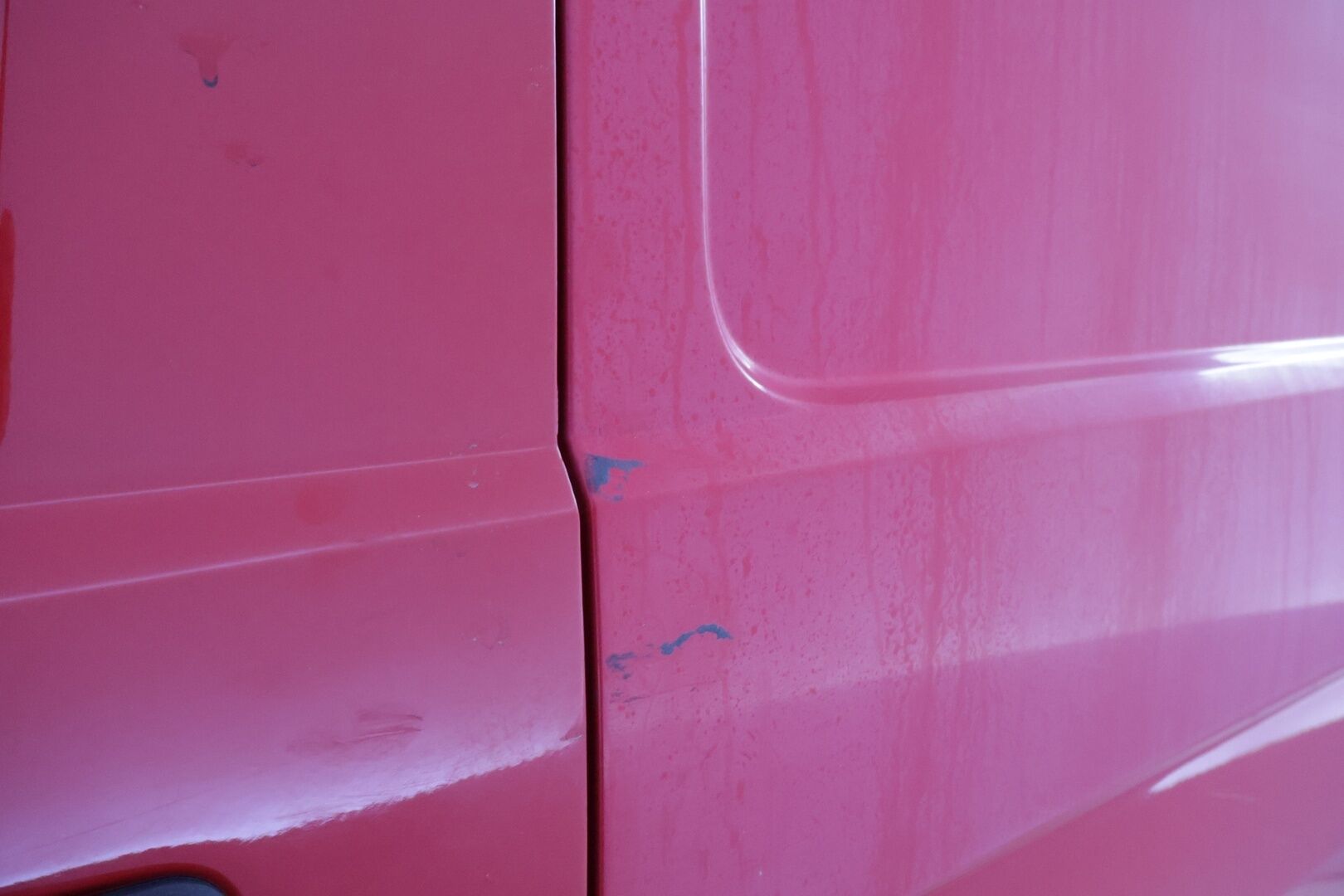 Volkswagen Transporter 2006 - YritysOutlet - Myydään vain yrityksille - - YritysOutlet - Myydään vain yrityksille / PITKÄ LEIMA!