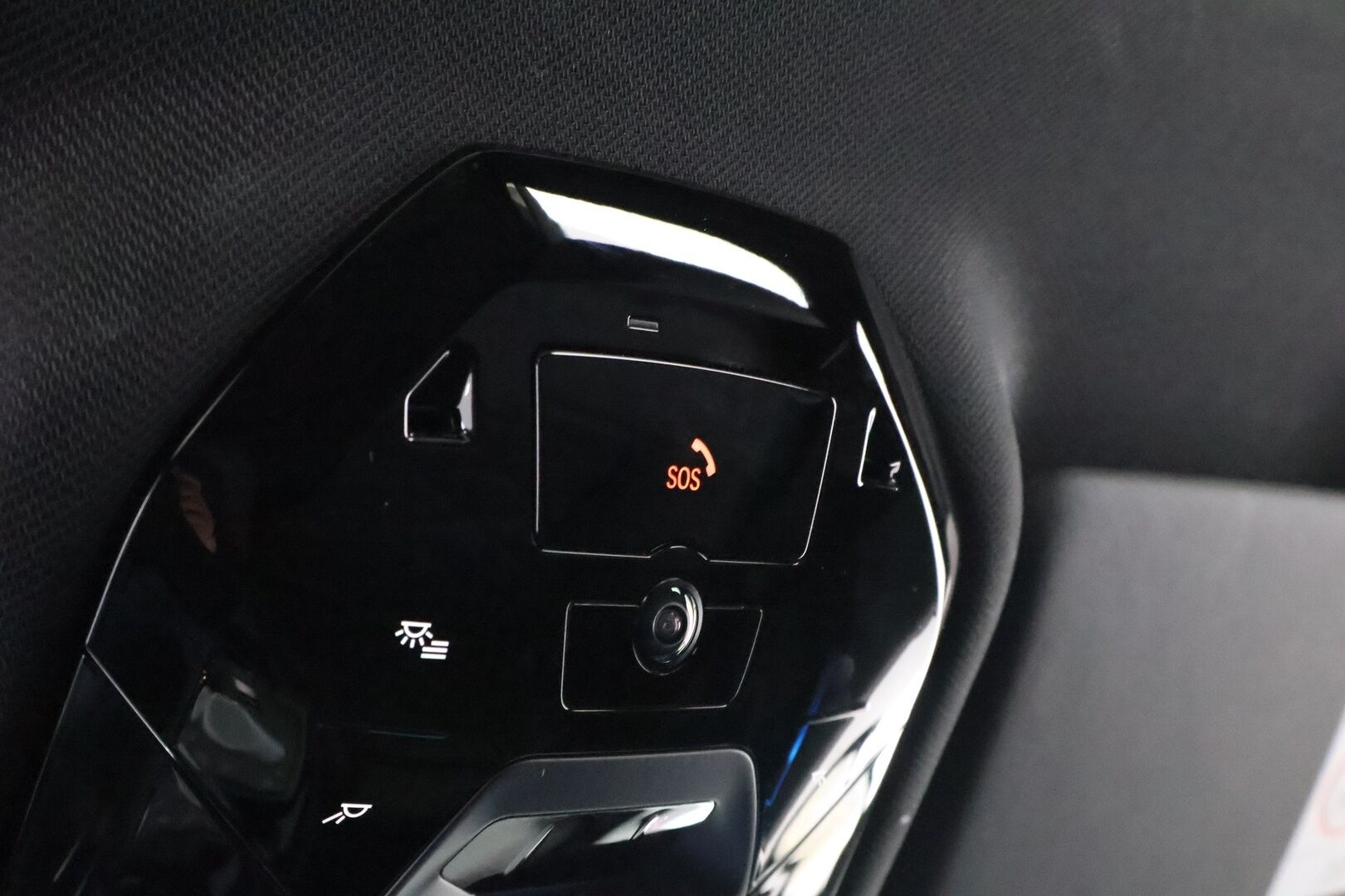 BMW i5 M60 2024 G60 M60 xDrive M Sport Pro * Suomiauto / Carbon / B&W / Sähkökoukku / Iconic Glow / Panorama / Comfort Penkit Muistilla - Ilmastoidut Penkit / Mattaväri / Crafted Clarity / UPEA!