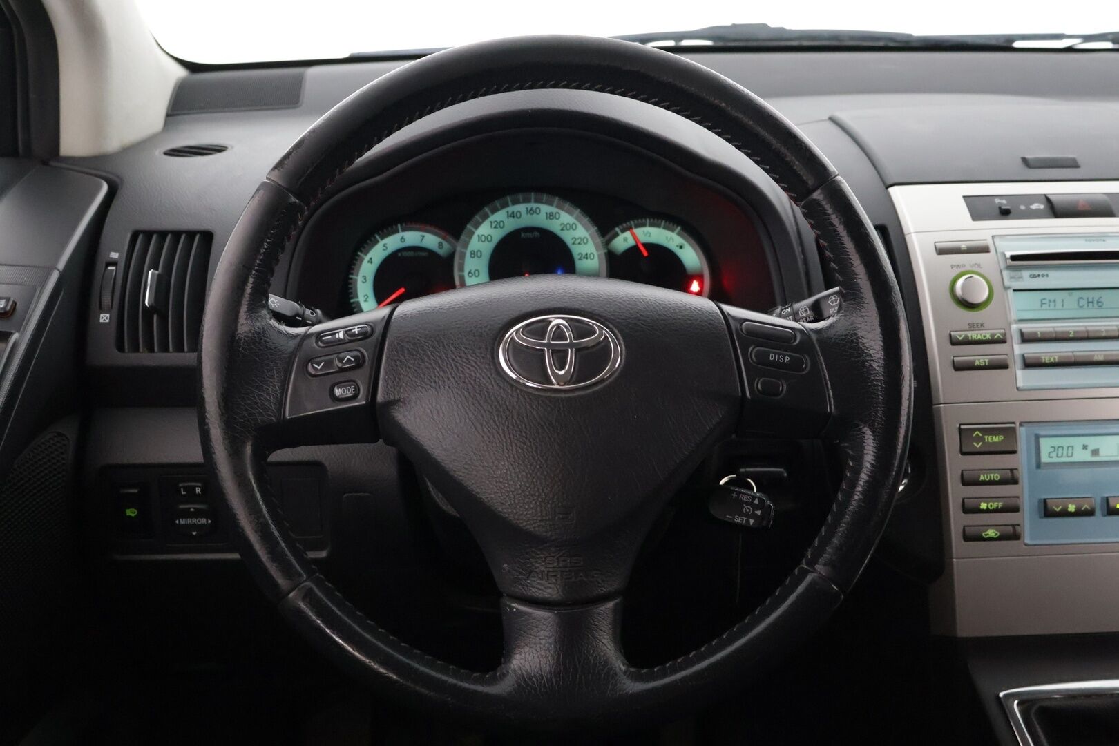 Toyota Corolla Verso 2009 1,8 VVT-i Superior 7p Myydään huutokaupat.com ! - Automaattinen ilmastointi / Koukku / Vakkari / Myydään Huutokaupat.com !!
