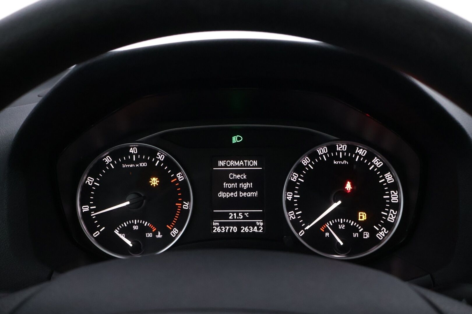 Skoda Octavia 2010 Combi 1,4 TSI Ambiente - YritysOutlet - Myydään vain yrityksille *Vakkari / Koukku / Ilmastointi / Kahdet renkaat* - – Tämä auto myydään YritysOutlet -valikoimasta vain yritykselle*