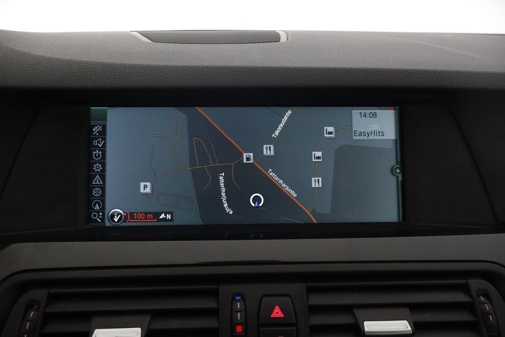 BMW 530 2010 A F10 Sedan 530d - | Comfort istuimet | Adapt.vakkari | BLIS | HIFI | Navigointi Professional | 2-Om. Suomi-Auto | Isosti huollettu |
