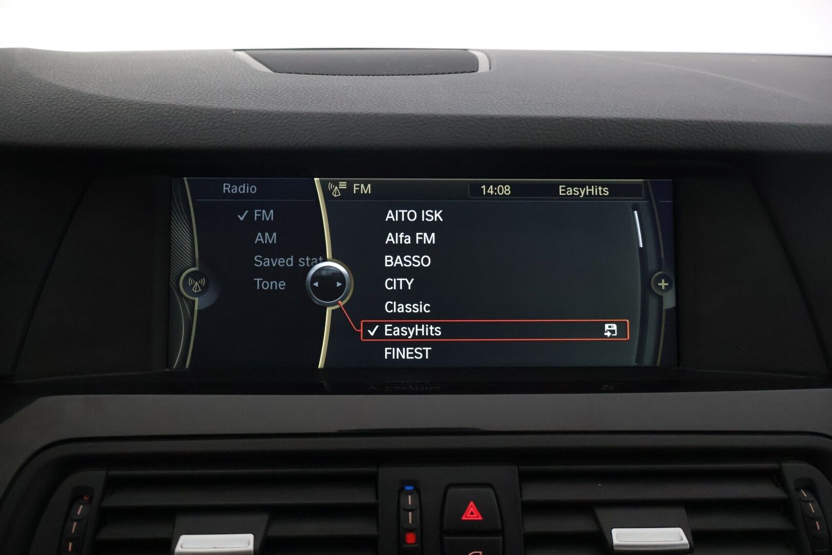 BMW 530 2010 A F10 Sedan 530d - | Comfort istuimet | Adapt.vakkari | BLIS | HIFI | Navigointi Professional | 2-Om. Suomi-Auto | Isosti huollettu |