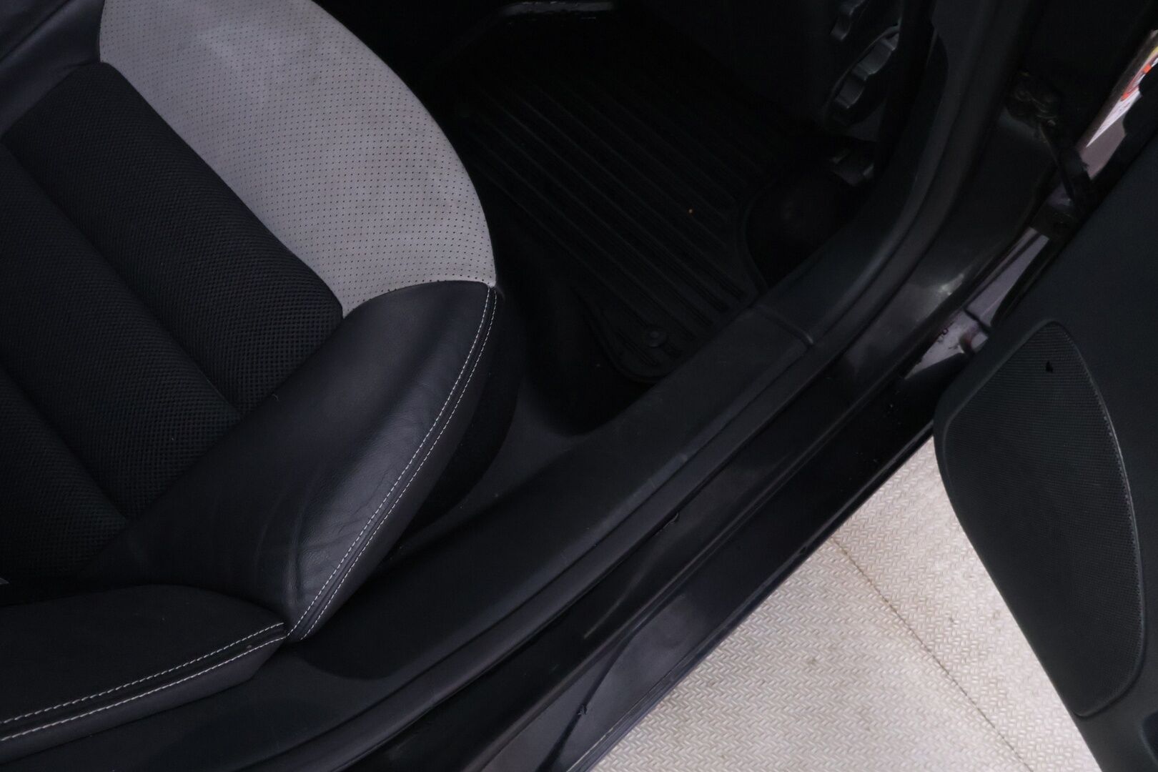 Skoda Octavia 2010 Combi 2,0 TSI RS *YritysOutlet - Myydään vain yrityksille* - *YritysOutlet - Myydään vain yrityksille*