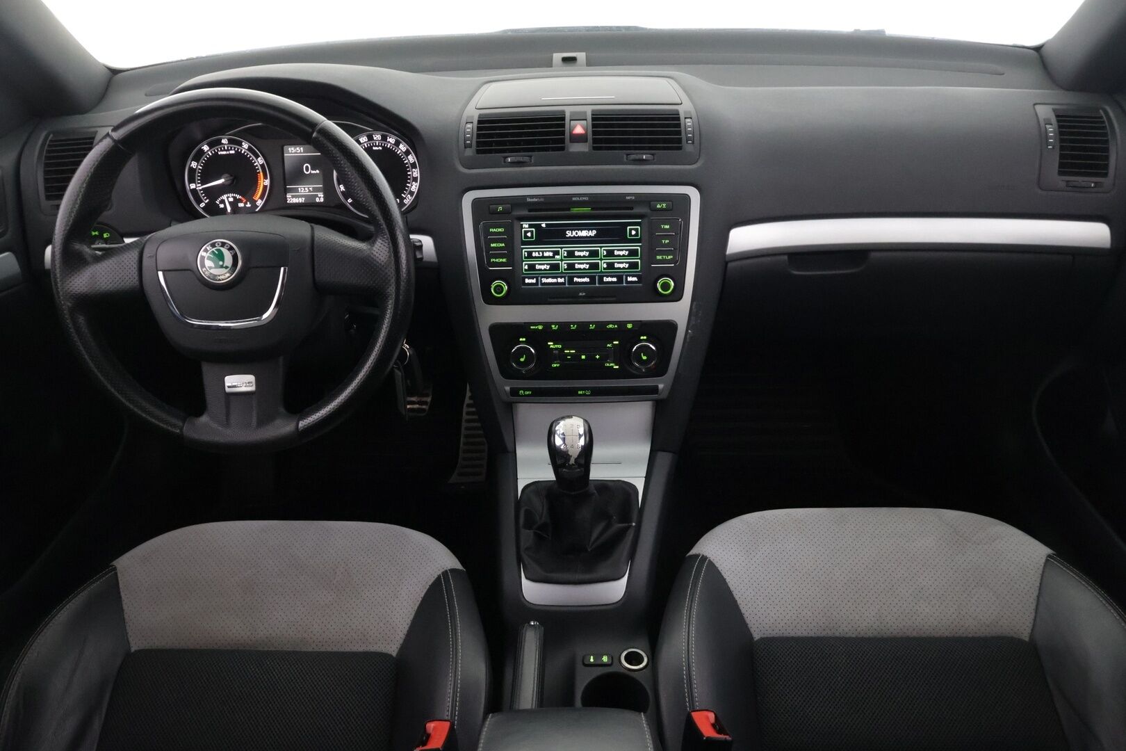 Skoda Octavia 2010 Combi 2,0 TSI RS *YritysOutlet - Myydään vain yrityksille* - *YritysOutlet - Myydään vain yrityksille*