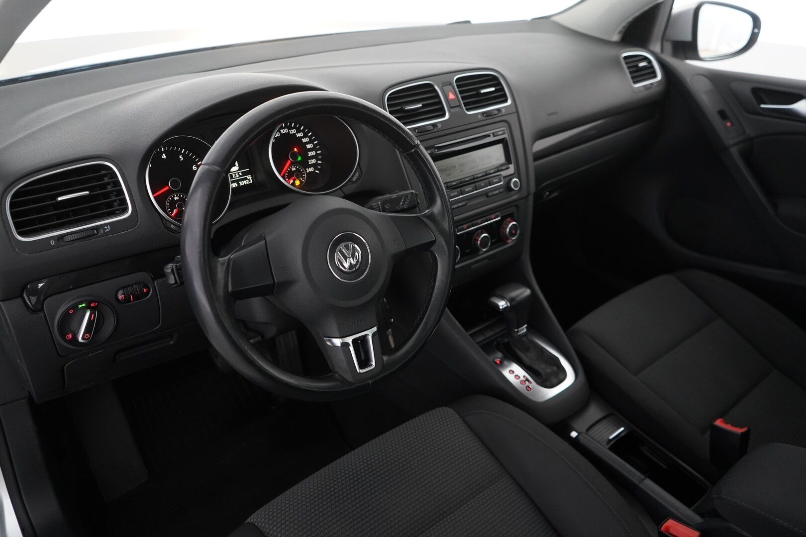 Volkswagen Golf 2010 Comfortline 1,2 TSI 77 kW * Vakkari / Webasto / Ilmastointi / Penkinlämmittimet *