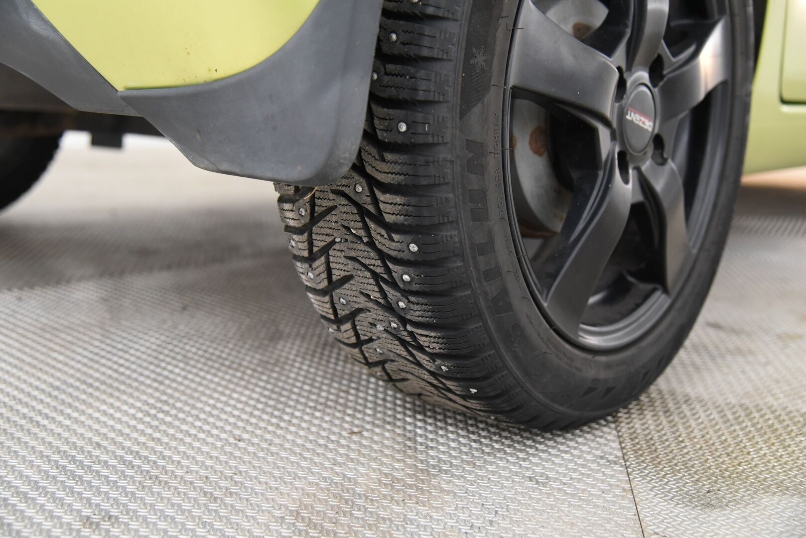 Chevrolet Spark 2010 5-ov LS 1,0 50kW MT5 / - YritysOutlet - Myydään vain yrityksille - – Tämä auto myydään YritysOutlet -valikoimasta vain yritykselle