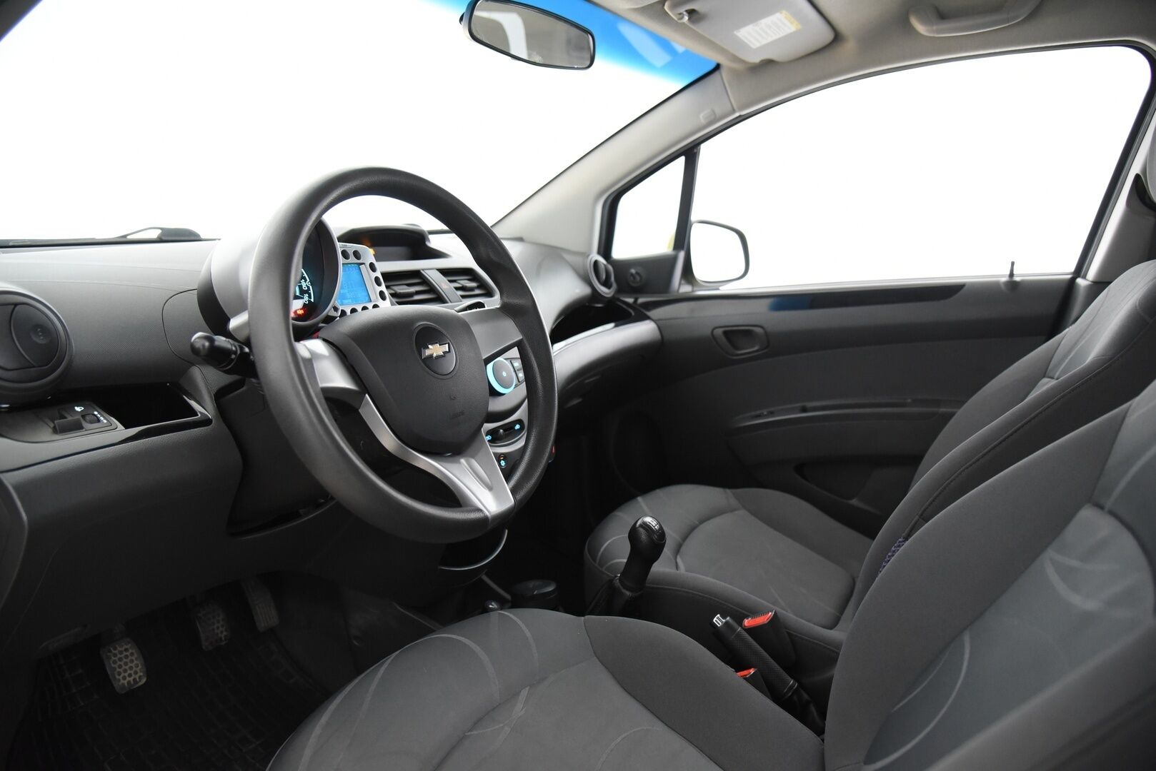 Chevrolet Spark 2010 5-ov LS 1,0 50kW MT5 / - YritysOutlet - Myydään vain yrityksille - – Tämä auto myydään YritysOutlet -valikoimasta vain yritykselle