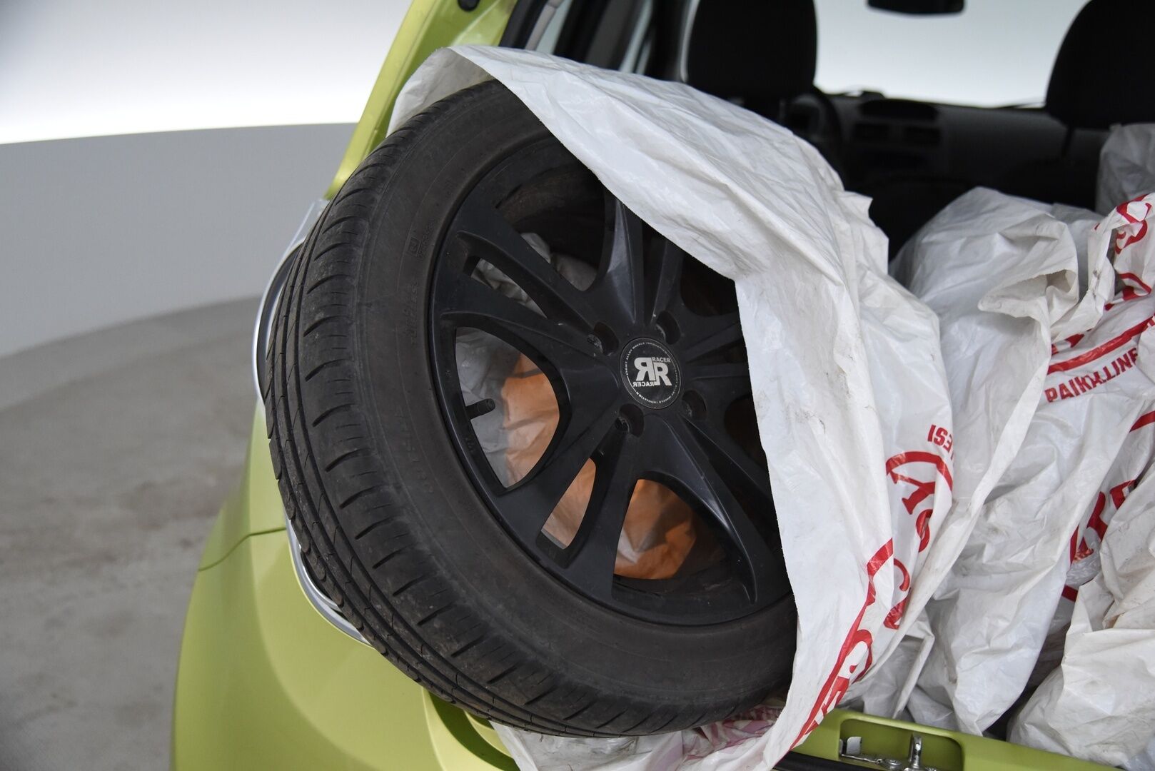 Chevrolet Spark 2010 5-ov LS 1,0 50kW MT5 / - YritysOutlet - Myydään vain yrityksille - – Tämä auto myydään YritysOutlet -valikoimasta vain yritykselle