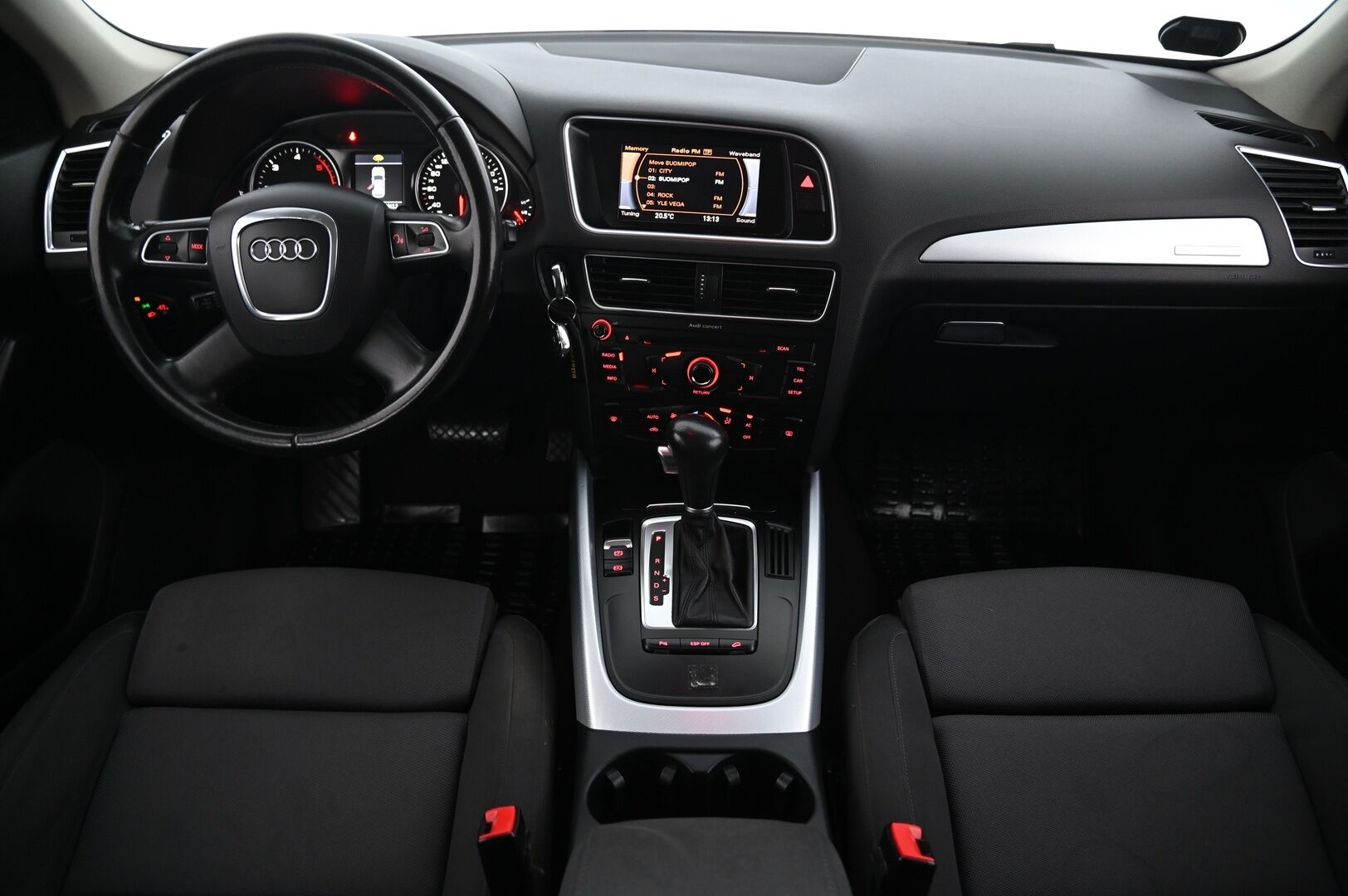 Audi Q5 2010 2,0 TDI quattro*Myydään Huutokaupat.com* - Osta nyt, maksa vasta ensi vuonna