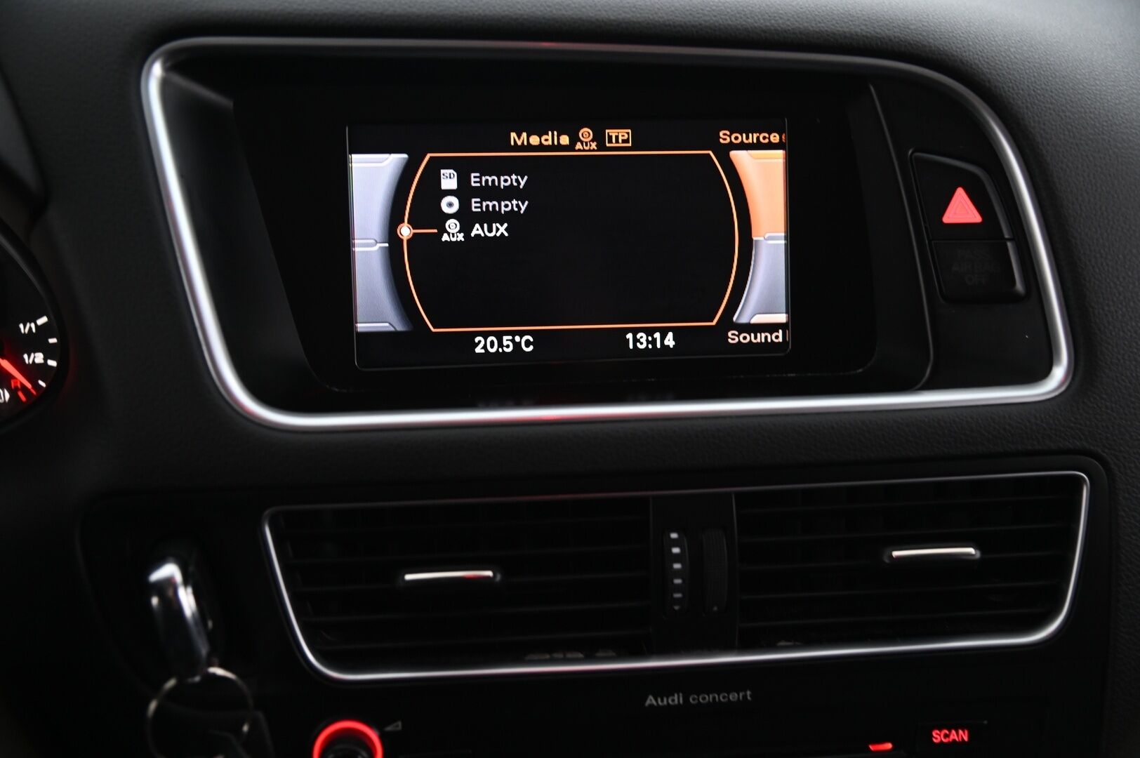 Audi Q5 2010 2,0 TDI quattro*Myydään Huutokaupat.com* - Osta nyt, maksa vasta ensi vuonna