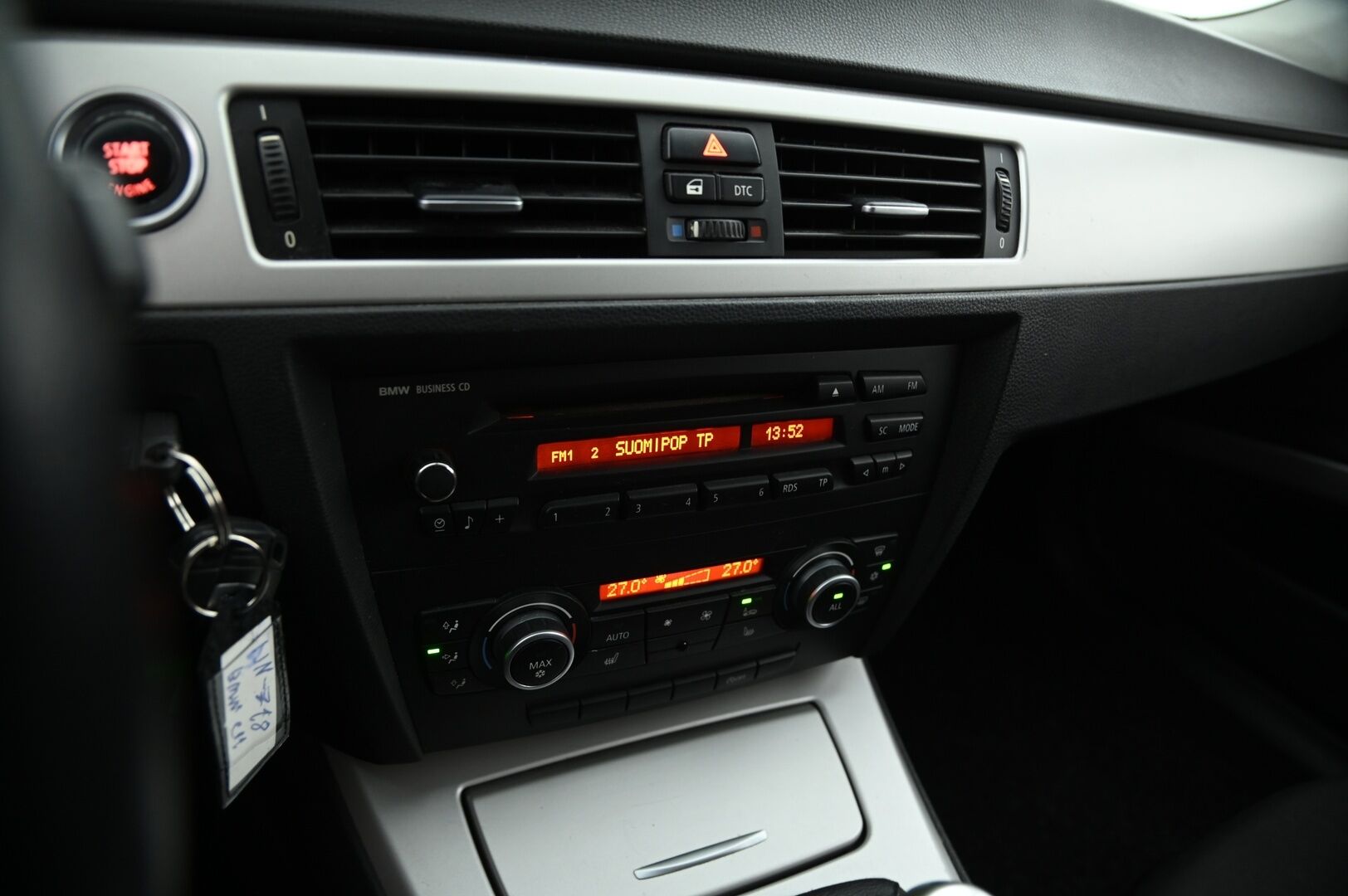 BMW 318 2010 E91 Touring Business Sport - Myydään huutokaupat.com