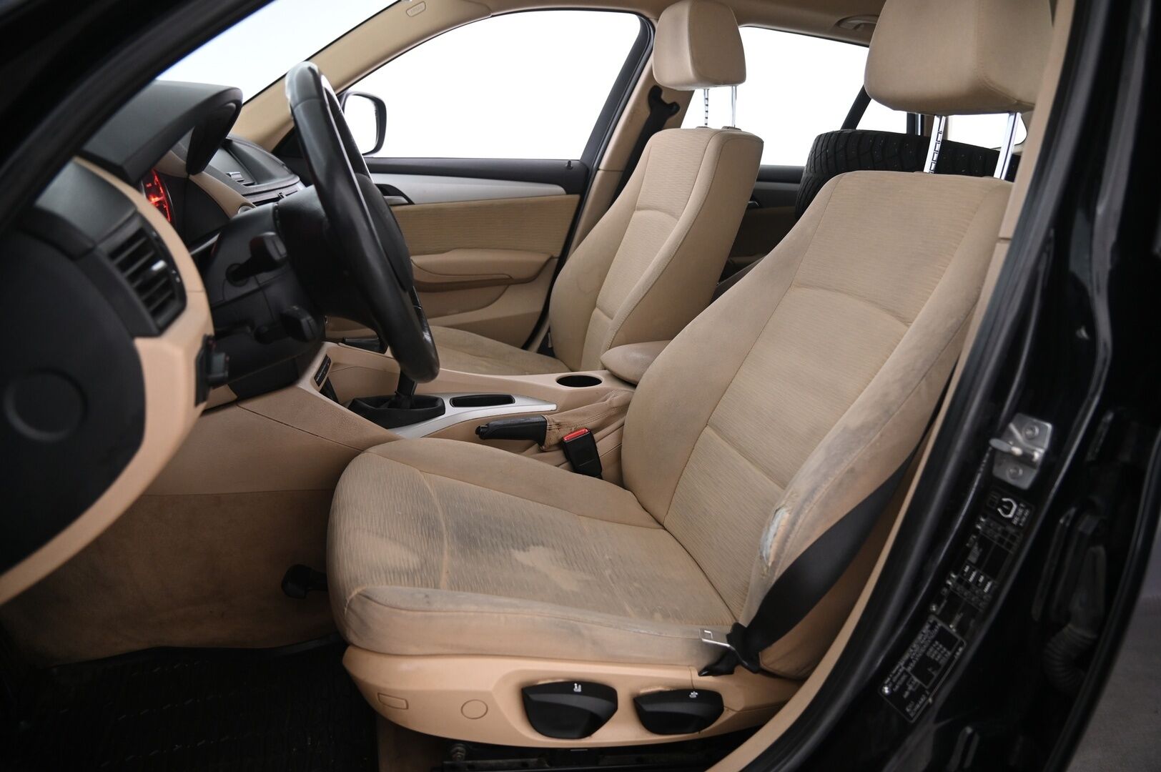 BMW X1 2010 E84 SAV Business - *Myydään Huutokaupat.com*