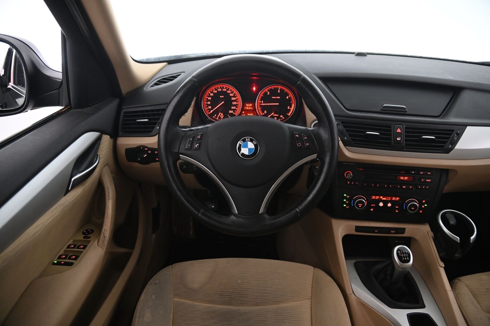 BMW X1 2010 E84 SAV Business - *Myydään Huutokaupat.com*