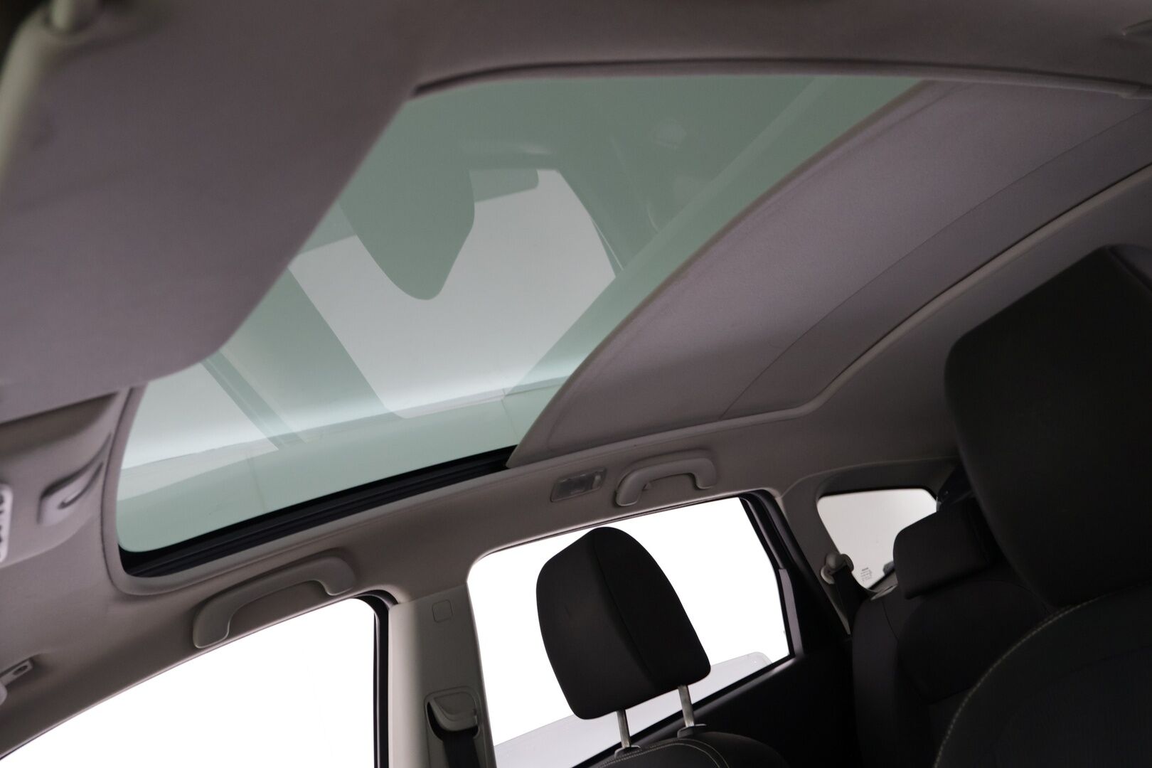 Nissan Qashqai+2 2011 1,6L Acenta 2WD 5MT MY10 - Huutokaupat.com | Leimaa 05/27!