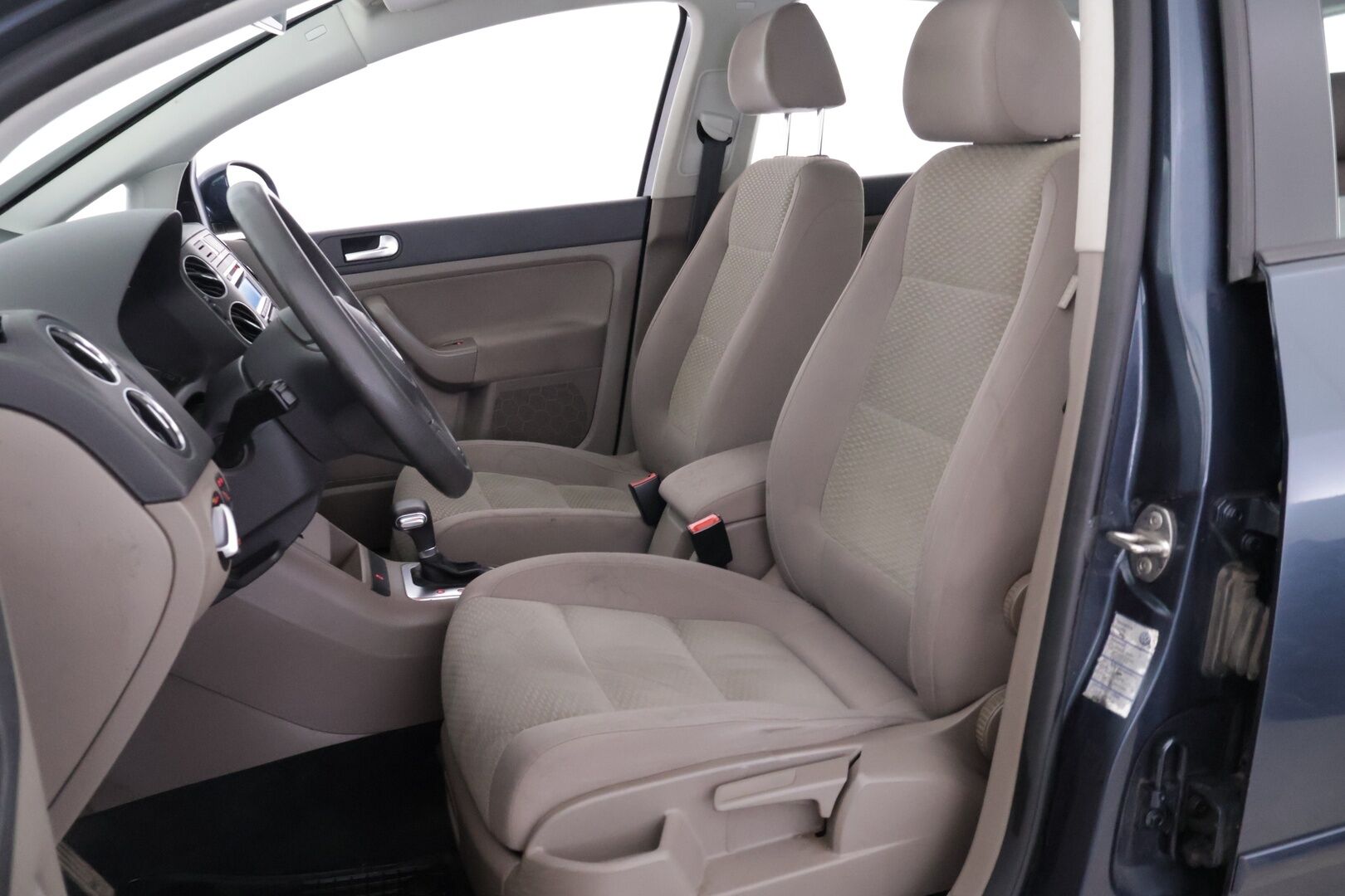 Volkswagen Golf Plus 2010 Comfortline 1,2 TSI 77 kW (105 hv) DSG-automat *YritysOutlet - Myydään vain yritykselle* - *YritysOutlet - Myydään vain yritykselle*