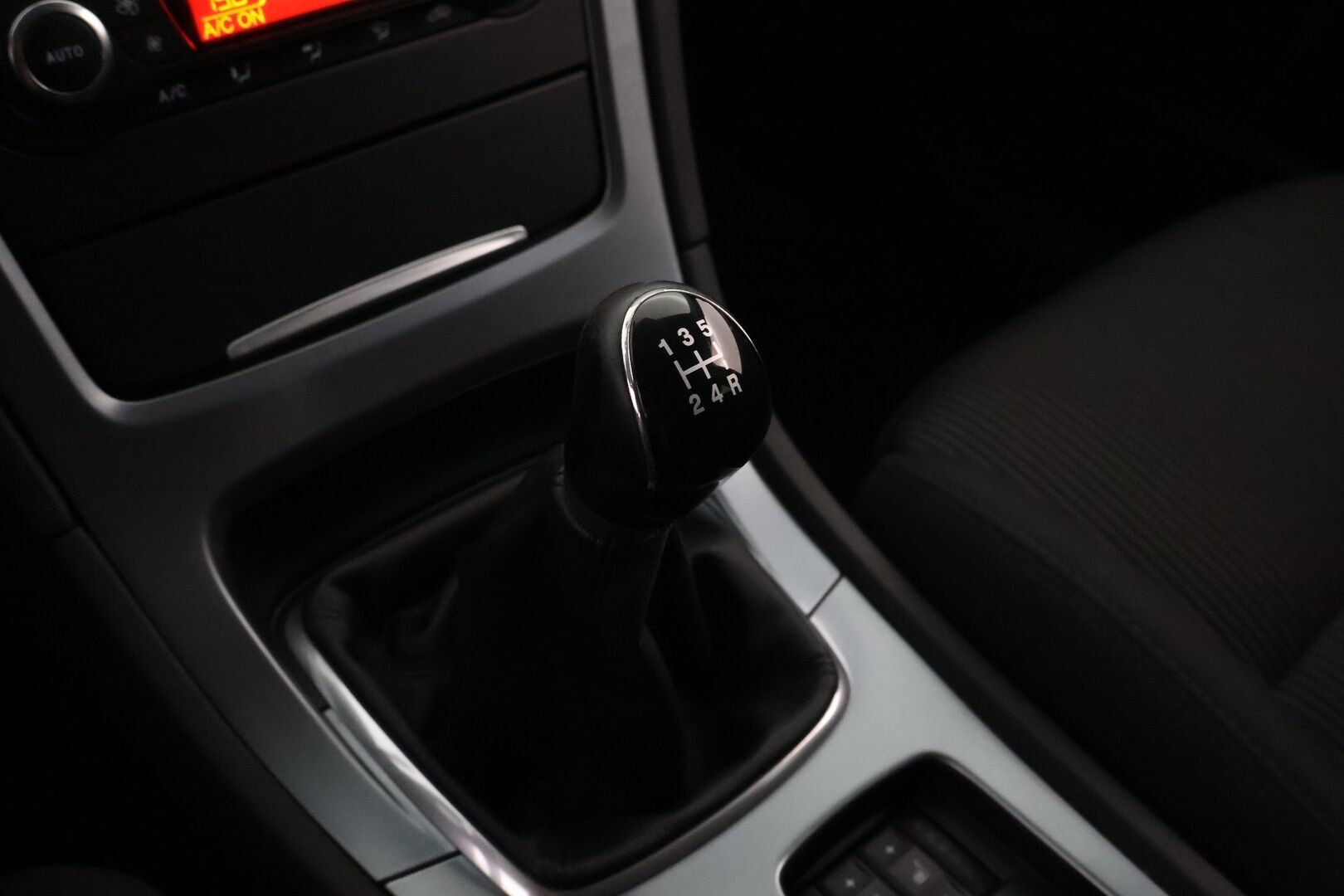 Ford Mondeo 2011 MYYDÄÄN HUUTOKAUPAT.COM! - MYYDÄÄN HUUTOKAUPAT.COM!