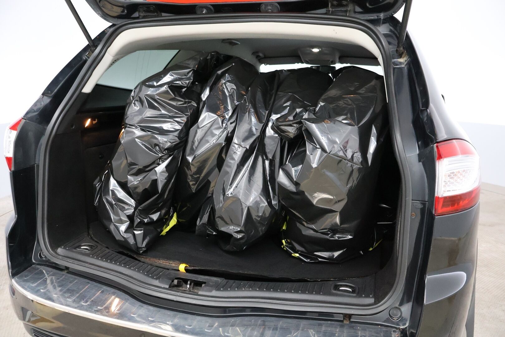 Ford Mondeo 2011 MYYDÄÄN HUUTOKAUPAT.COM! - MYYDÄÄN HUUTOKAUPAT.COM!