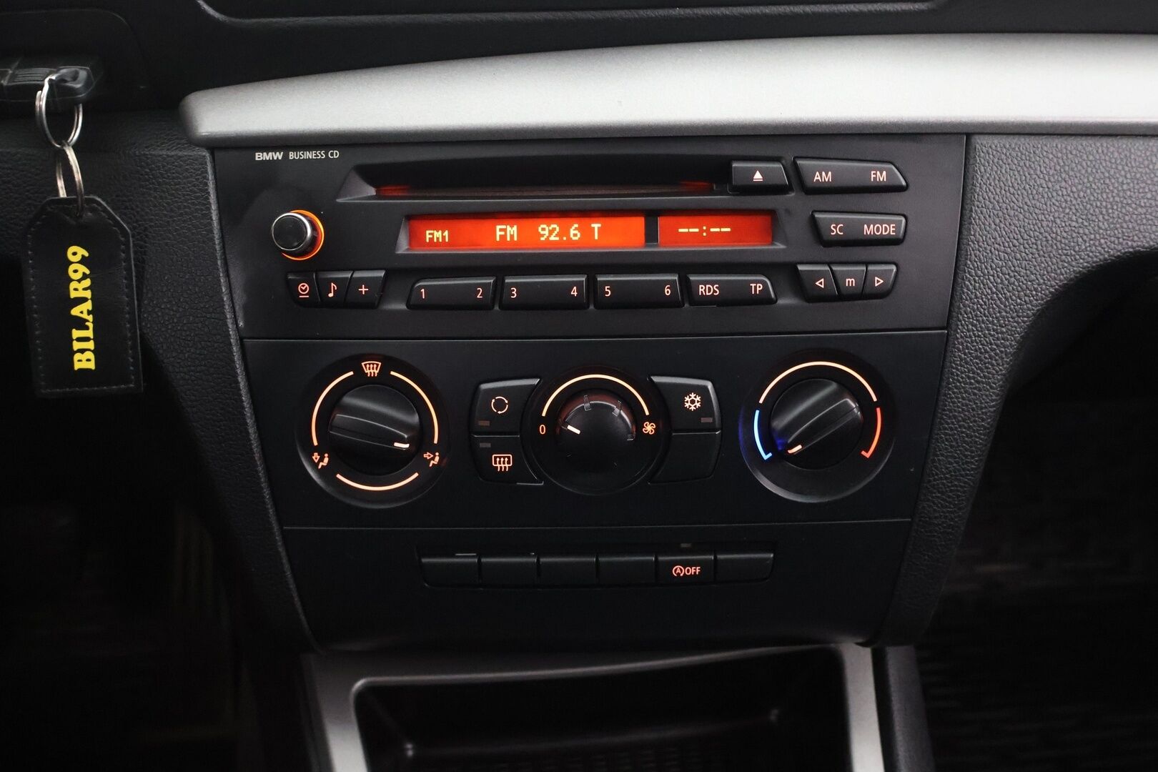 BMW 116 2009 5ov. - YritysOutlet - Myydään vain yrityksille - – Tämä auto myydään YritysOutlet -valikoimasta vain yritykselle