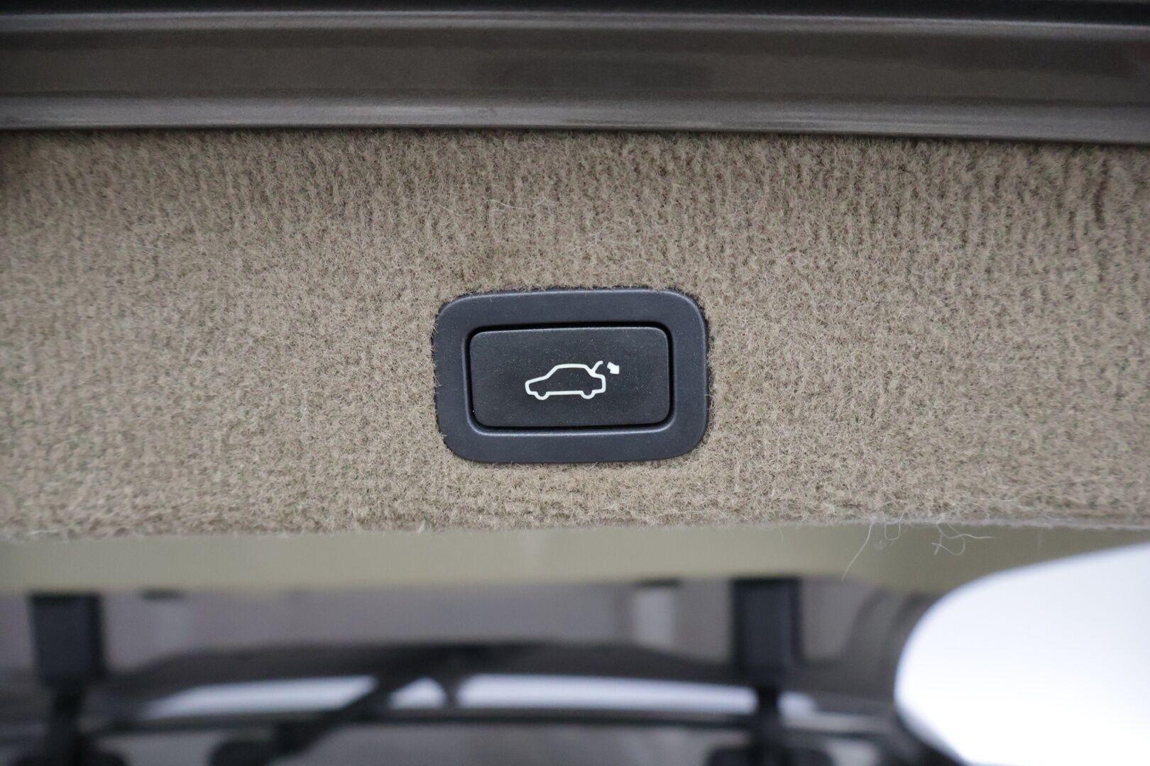Volvo XC70 2011 D5 AWD Summum aut - * Juuri saapunut! *