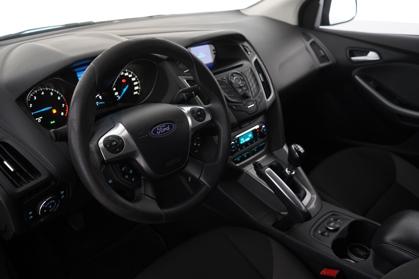 Ford Focus 2012 1.6 Ecoboost 150 hv Trend M6 *Lohko+sisä / Bt-Audio / Vakkari* - Suomi-auto / Kahdet alumiinivanteet! / Särmä huoltohistoria! 