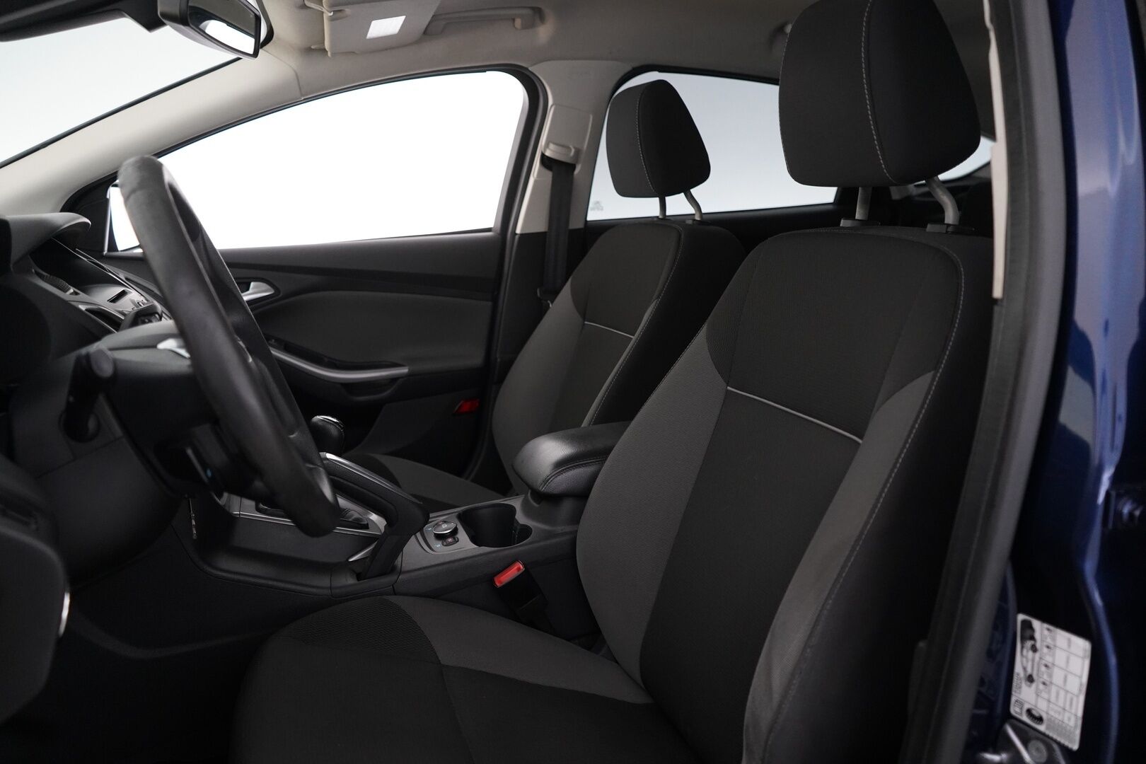 Ford Focus 2012 1.6 Ecoboost 150 hv Trend M6 *Lohko+sisä / Bt-Audio / Vakkari* - Suomi-auto / Kahdet alumiinivanteet! / Särmä huoltohistoria! 