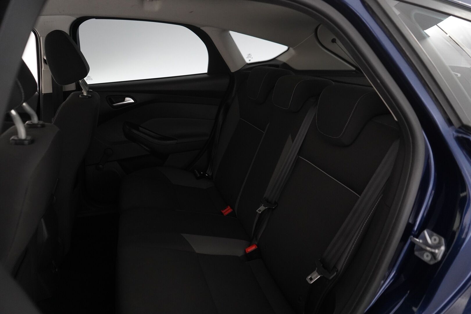 Ford Focus 2012 1.6 Ecoboost 150 hv Trend M6 *Lohko+sisä / Bt-Audio / Vakkari* - Suomi-auto / Kahdet alumiinivanteet! / Särmä huoltohistoria! 