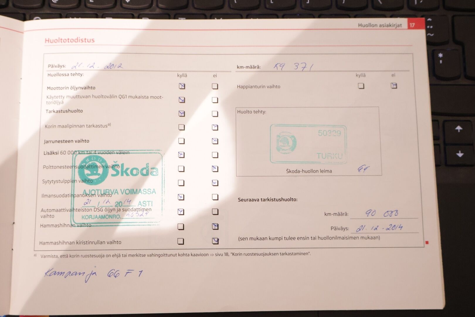 Skoda Superb 2011 Combi 2,0 TDI - Myydään Huutokaupat.com- sivustolla