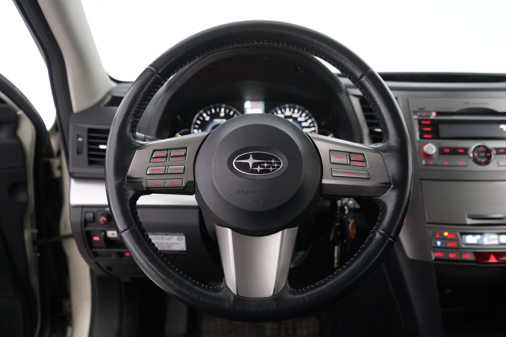Subaru Outback 2011 2,0 TD VA 6MT Business YritysOutlet - Myydään vain yrityksille - YritysOutlet - Myydään vain yrityksille | Vakkari | Vetokoukku | Penkinlämmittimet | Neliveto | Suomi-auto | Viimeisin huolto ja katsastus 7 / 26!*