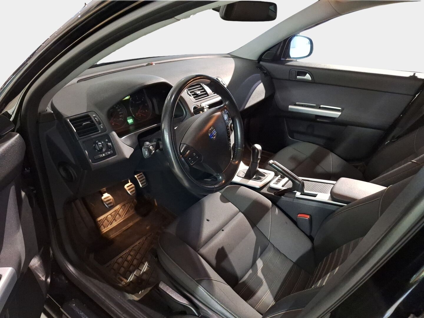 Volvo V50 2011 1,6D DRIVe S/S Classic *Vakkari / Tutka / Webasto / Xenon* - Hyvin huollettu / Suomiauto / Kahdet renkaat vantein*