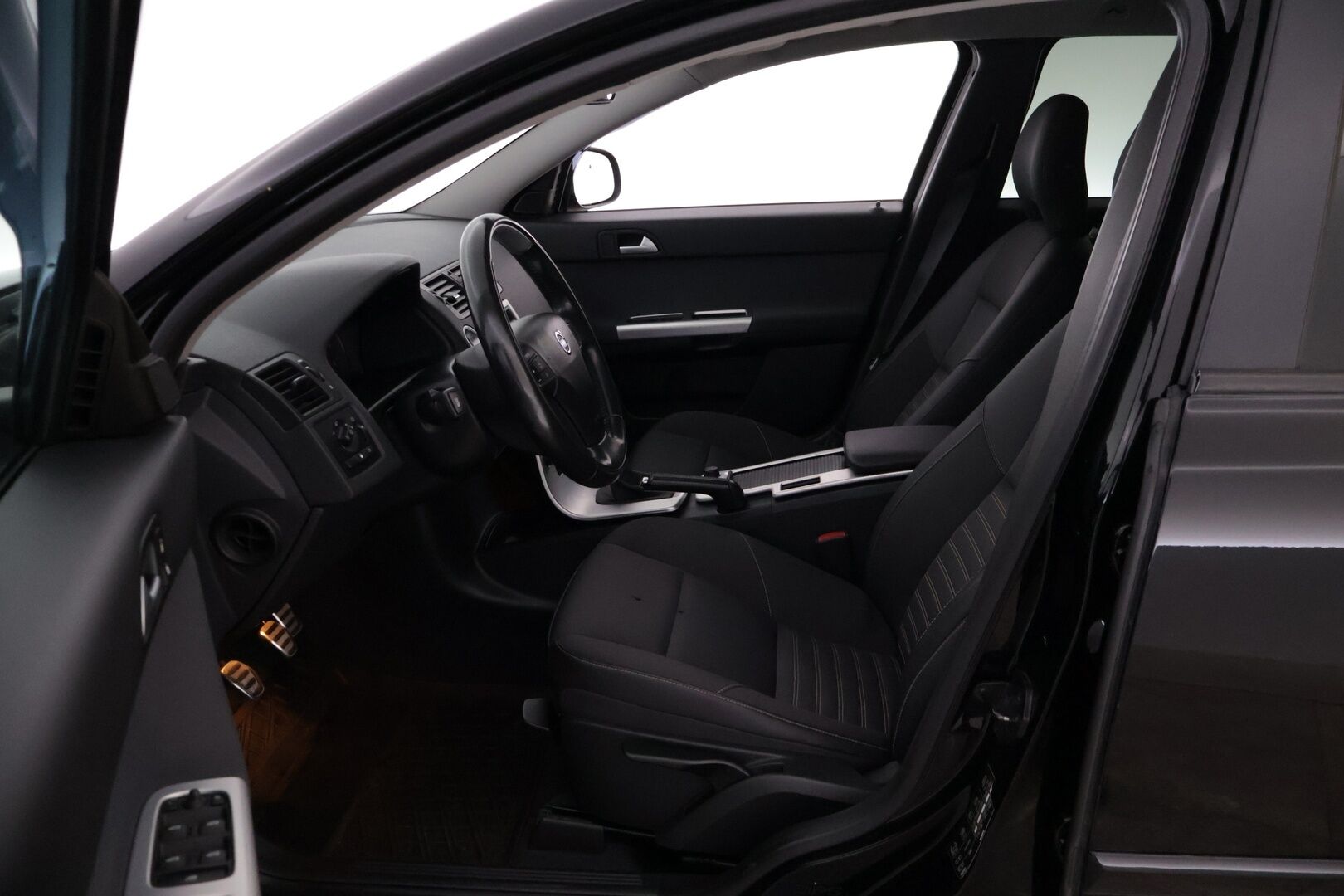 Volvo V50 2012 1,6D DRIVe S/S Classic *Vakkari / Tutka / Webasto / Xenon* - Hyvin huollettu / Suomiauto / Kahdet renkaat vantein*