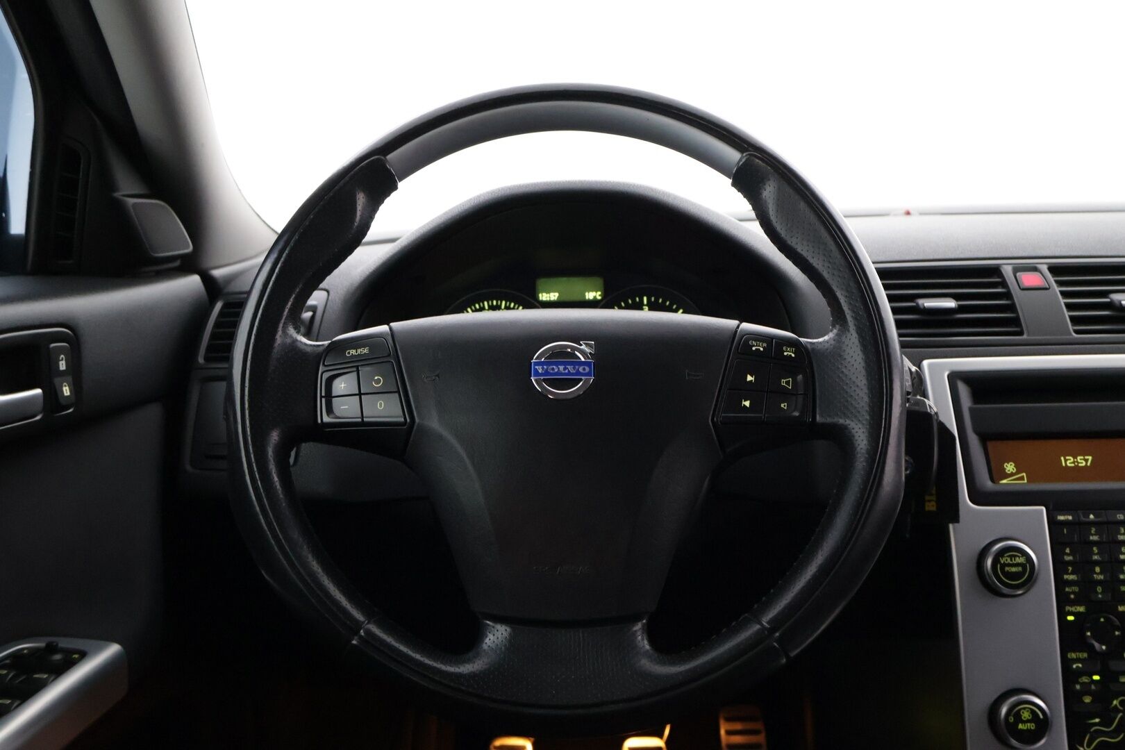 Volvo V50 2012 1,6D DRIVe S/S Classic *Vakkari / Tutka / Webasto / Xenon* - Hyvin huollettu / Suomiauto / Kahdet renkaat vantein*