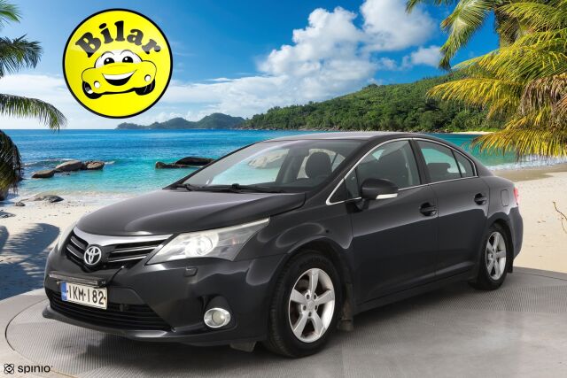 Toyota Avensis 2013