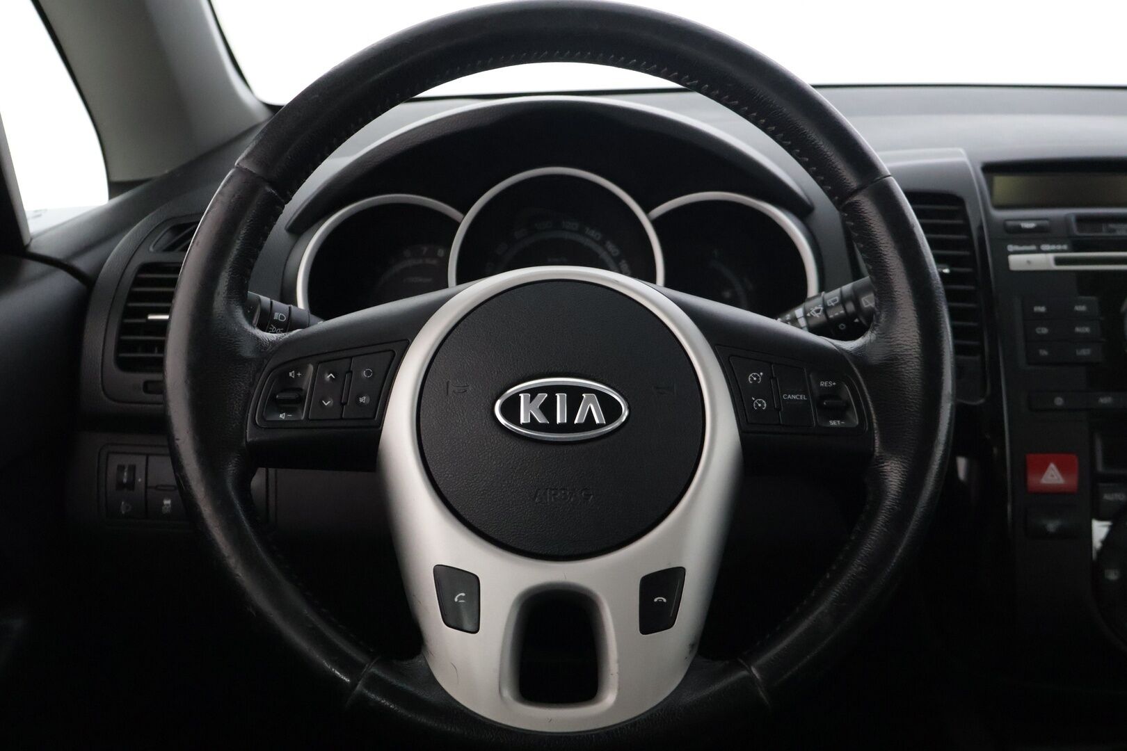 Kia Venga 2012 1,6 TX 5D A/T - | Suomi-auto | Lohkolämmitin | P. Tutka | Vakionopeudensäädin | Puolinahkasisusta | 2x Renkaat | - KORKO VAIN 3,99 %