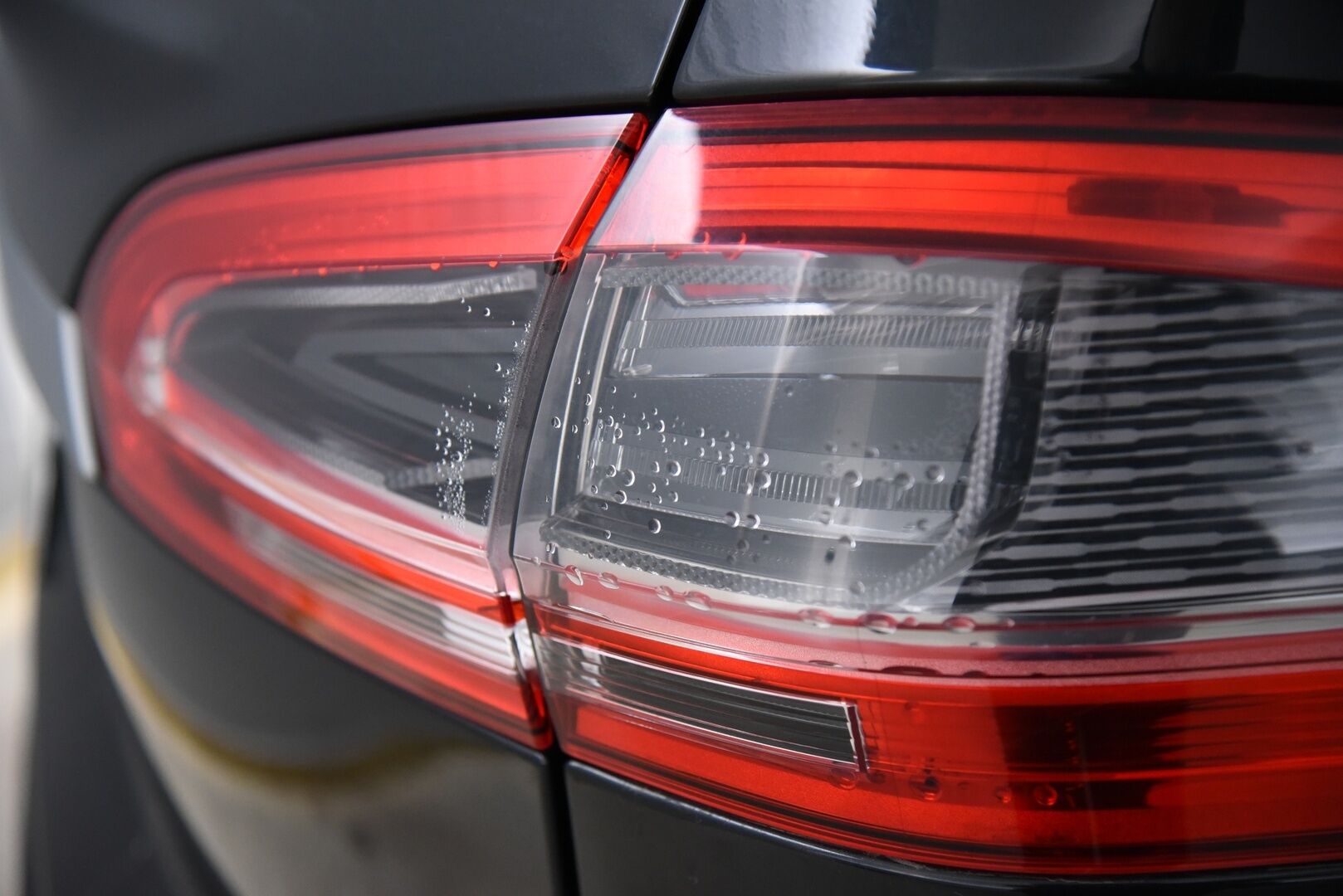 Ford S-Max 2013 2,0 TDCi 140 hv PowerShift Sport A6 5-ovinen / Lohko / Vakkari / 7P / Tutkat / Lisävalo / YritysOutlet - Myydään vain yrityksille - YritysOutlet - Myydään vain yrityksille