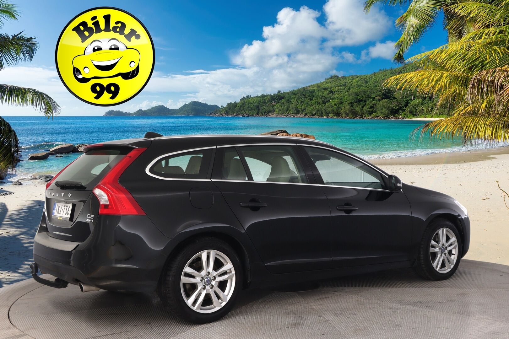 Volvo V60 2013 D5 AWD Summum Business aut *Webasto / Muistipenkki / Nahat / Koukku / Navi / Suomiauto* - 2x renkaat&alut / Huollettu 01/2026 / Takatutka / Led lisävalo