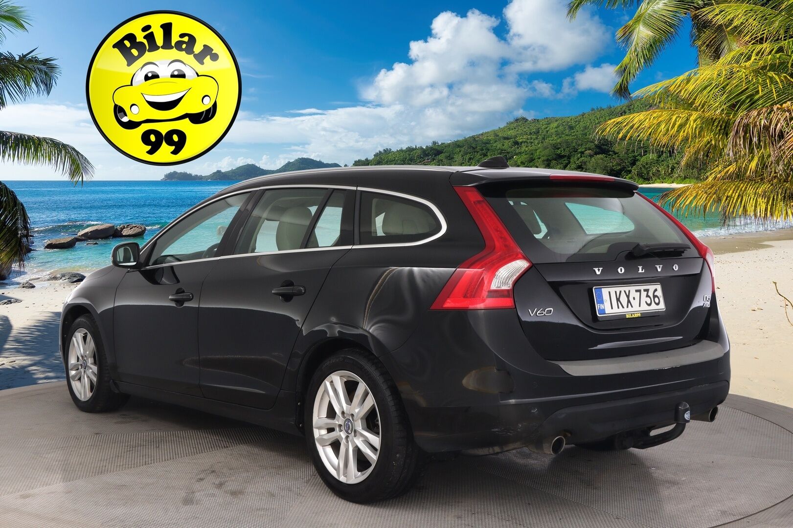 Volvo V60 2013 D5 AWD Summum Business aut *Webasto / Muistipenkki / Nahat / Koukku / Navi / Suomiauto* - 2x renkaat&alut / Huollettu 01/2026 / Takatutka / Led lisävalo