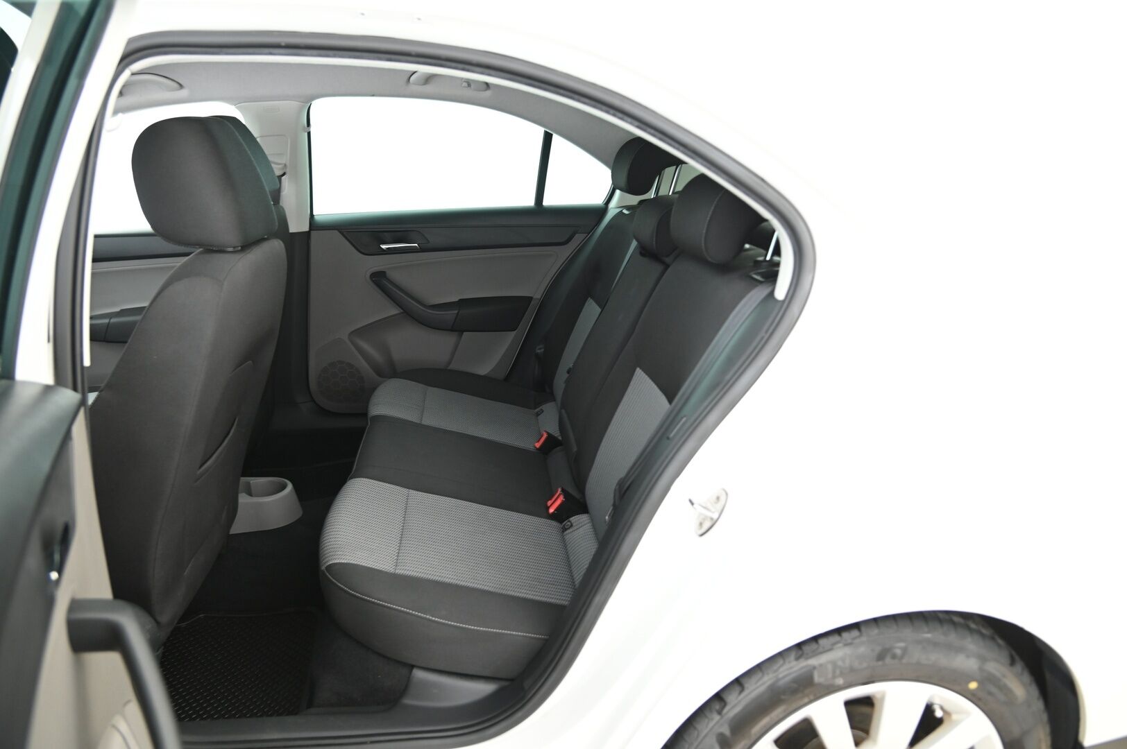 Seat Toledo 2013 1,4 TSI Style DSG - Myydään huutokaupat.com!