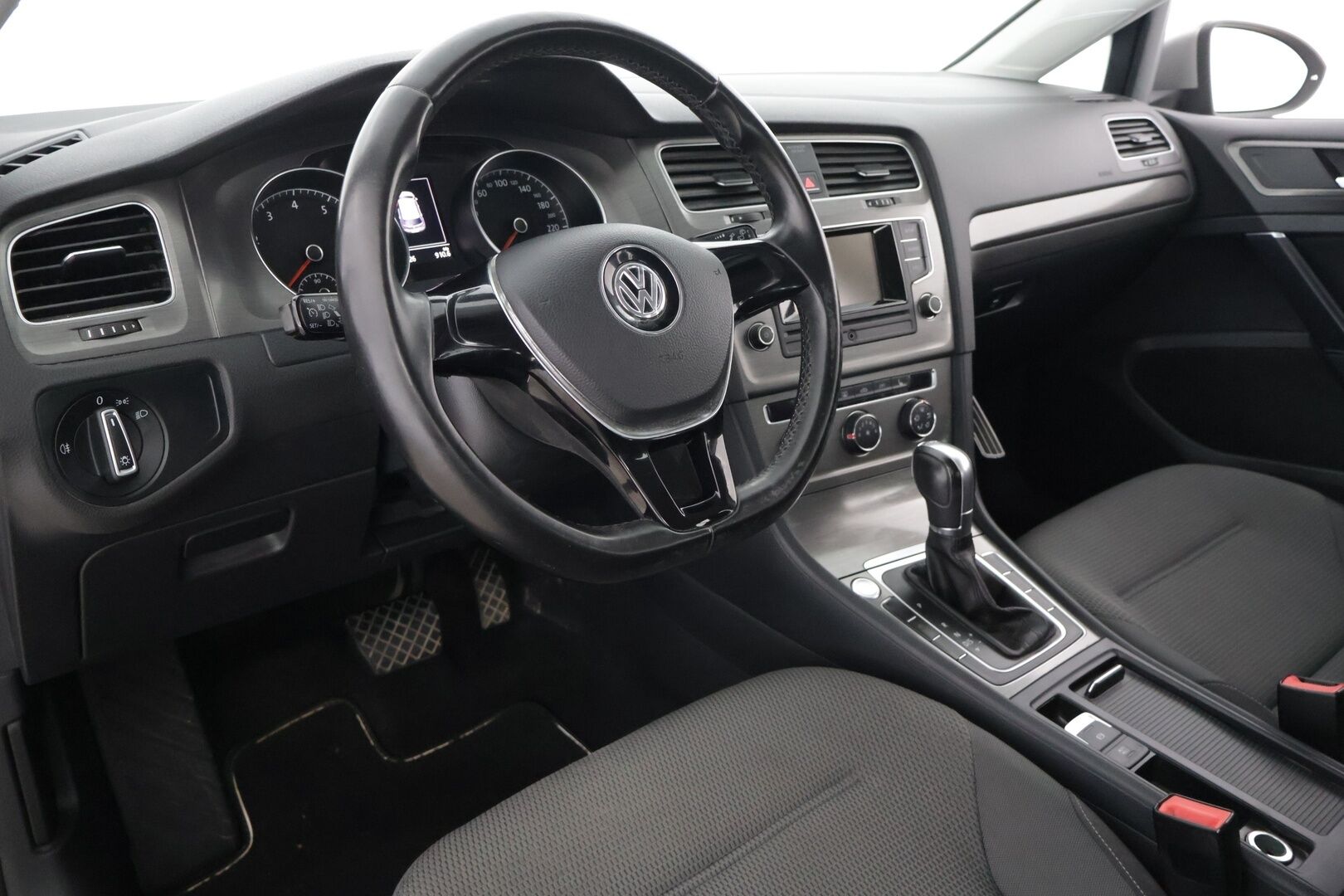 Volkswagen Golf 2013 Comfortline 1,4 TSI 90 kW (122 hv) BlueMotion Technology DSG-automaatti 4-ov - Renkaat ok / Huollettu 3/25 / Jakopää tehty -21