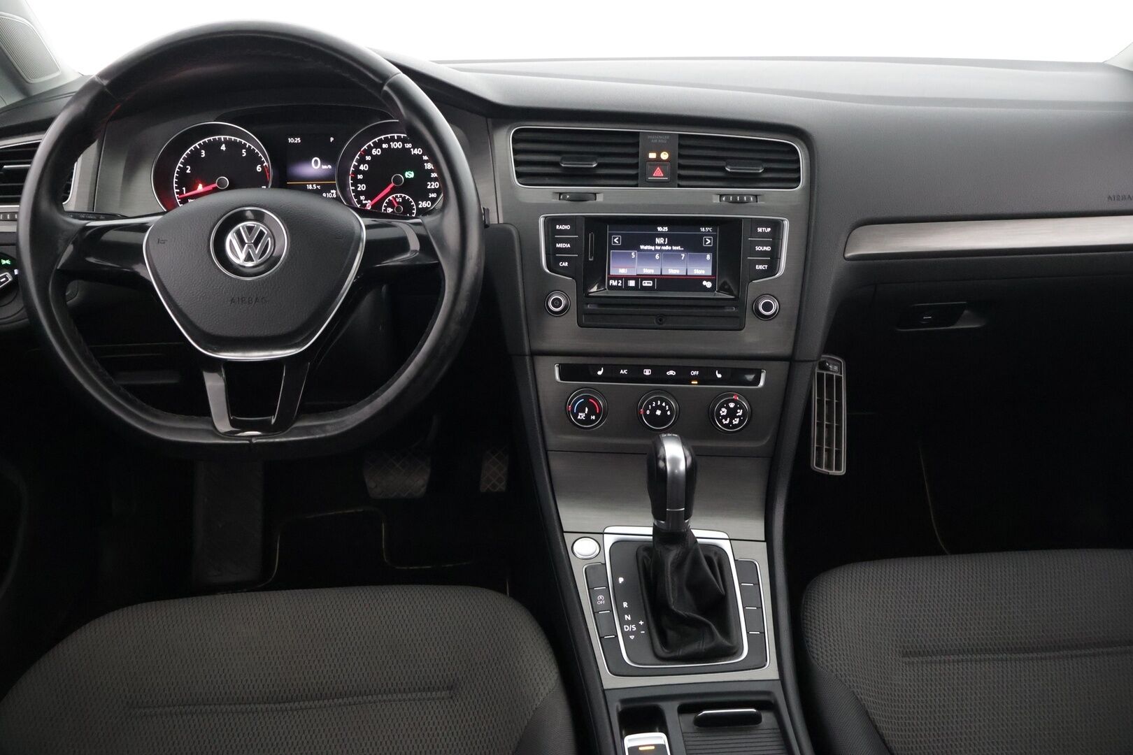 Volkswagen Golf 2013 Comfortline 1,4 TSI 90 kW (122 hv) BlueMotion Technology DSG-automaatti 4-ov - Renkaat ok / Huollettu 3/25 / Jakopää tehty -21