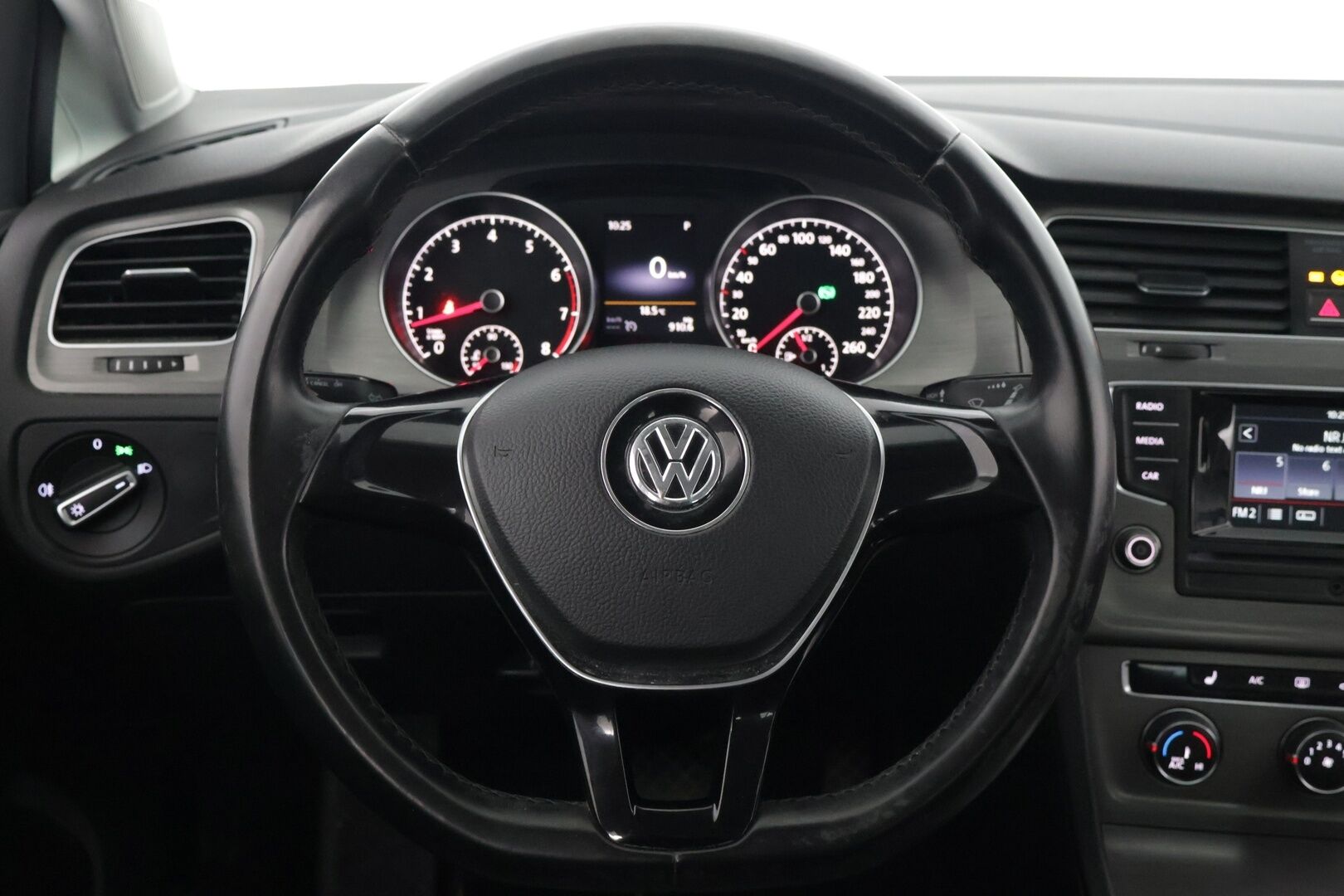 Volkswagen Golf 2013 Comfortline 1,4 TSI 90 kW (122 hv) BlueMotion Technology DSG-automaatti 4-ov - Renkaat ok / Huollettu 3/25 / Jakopää tehty -21