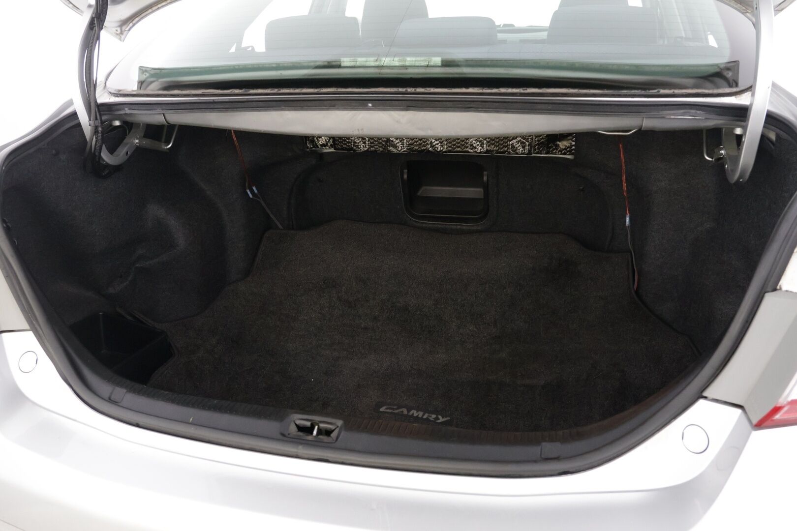 Toyota Camry 2010 Sedan 2.5 VVT-i SE Aut. - | Vakkari | Huoltokirja | Lohkolämmitin | Ilmastointi | Sähkösäätöinen kuljettajan istuin | Bc-racing alustasarja |