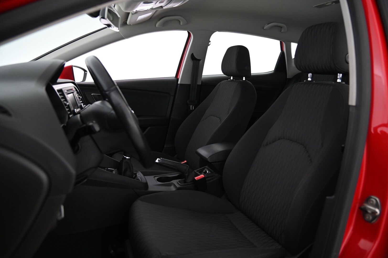 Seat Leon 2013 1,4 TSI 122 Style *Lohko sisälämmittimellä / LED / Parkkitutkat* - *Juuri saapunut / Hyvin huollettu / 2x renkaat aluvanteilla*