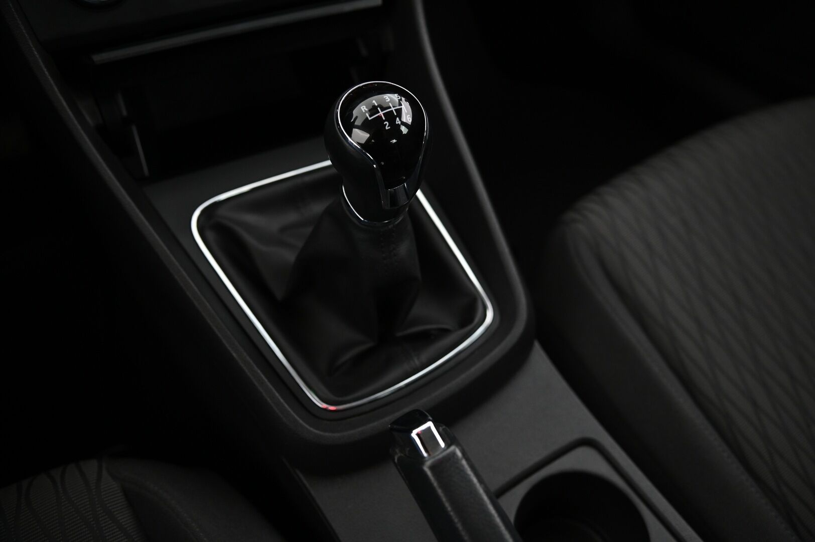 Seat Leon 2013 1,4 TSI 122 Style *Lohko sisälämmittimellä / LED / Parkkitutkat* - *Juuri saapunut / Hyvin huollettu / 2x renkaat aluvanteilla*